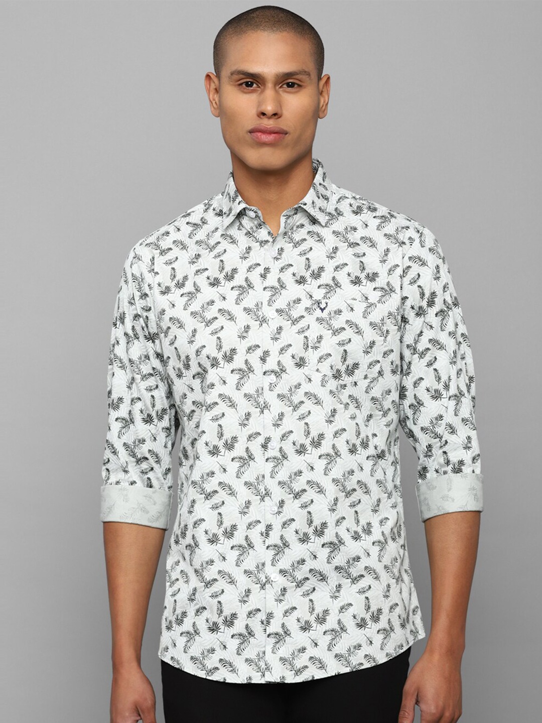 

Allen Solly Men White Printed Pure Cotton Slim Fit Casual Shirt