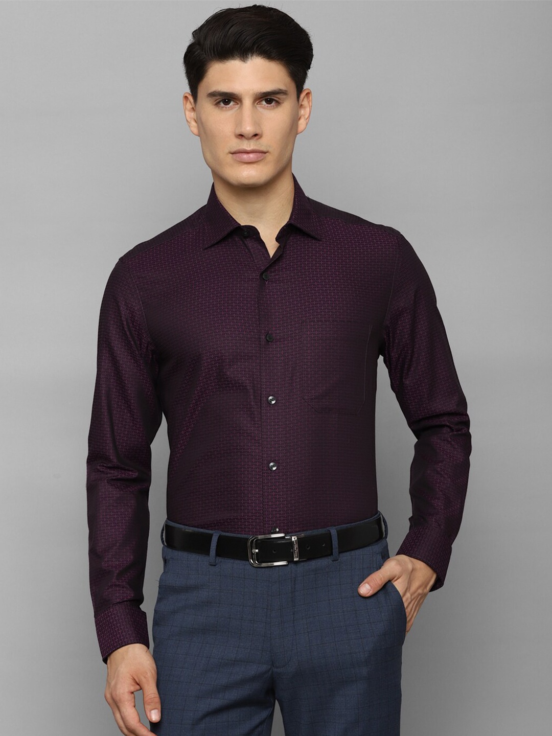 

Louis Philippe Gods & Kings Men Purple Printed Giza Cotton Formal Shirt