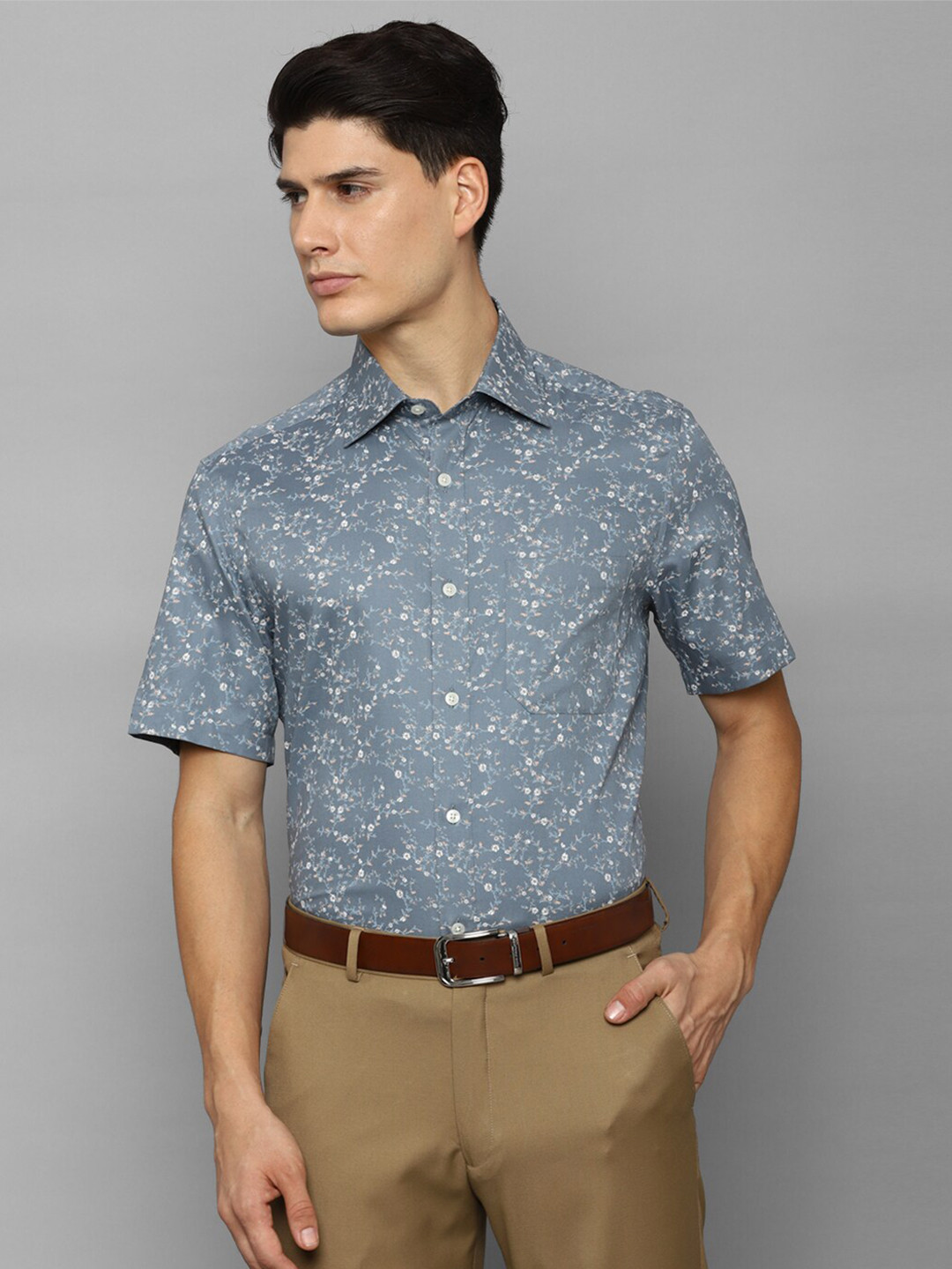 

Louis Philippe Men Floral Printed Formal Cotton Shirt, Blue