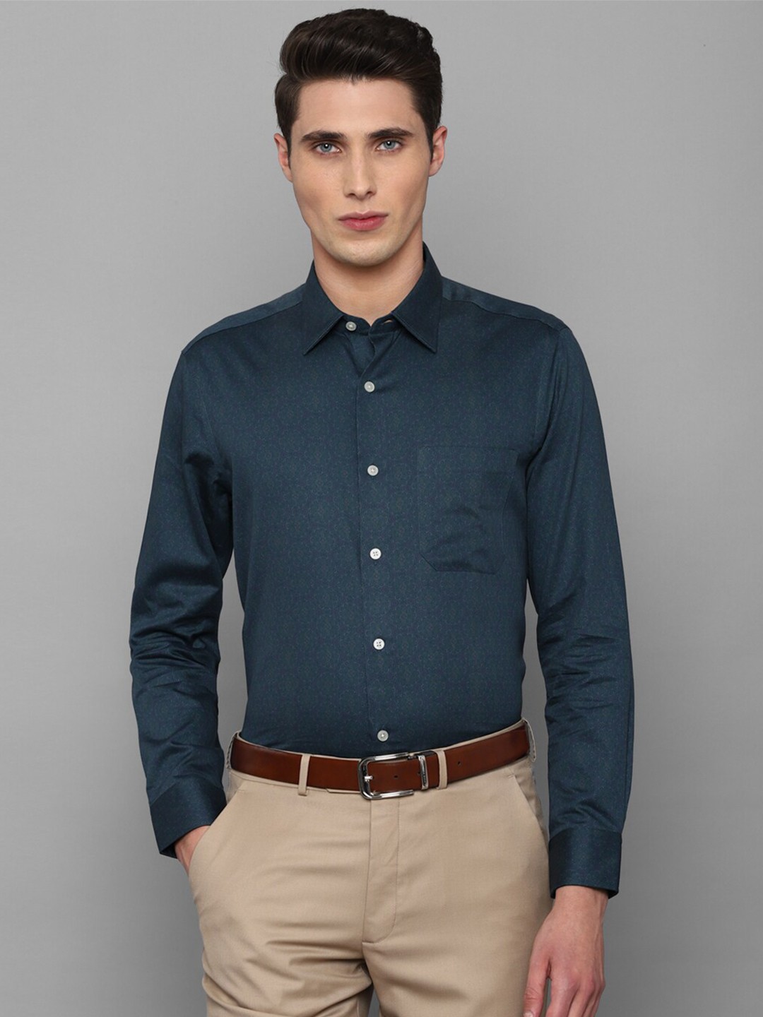 

Louis Philippe Men Teal Printed Formal Cotton Shirt