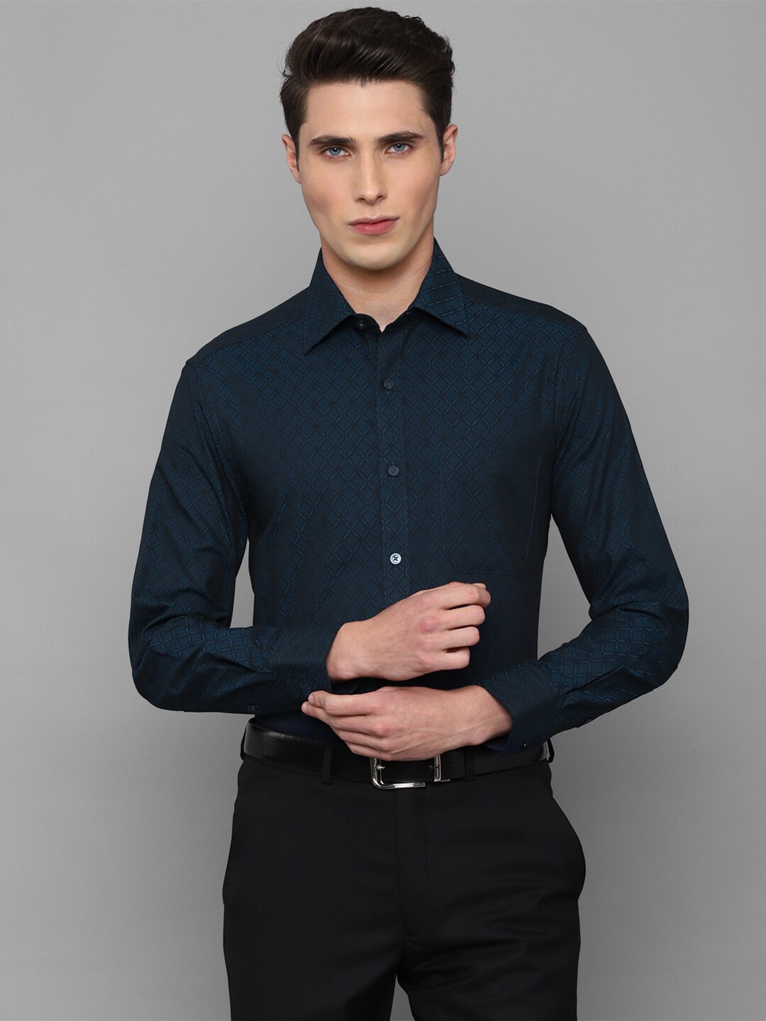 

Louis Philippe Men Navy Blue Printed Formal Cotton Shirt