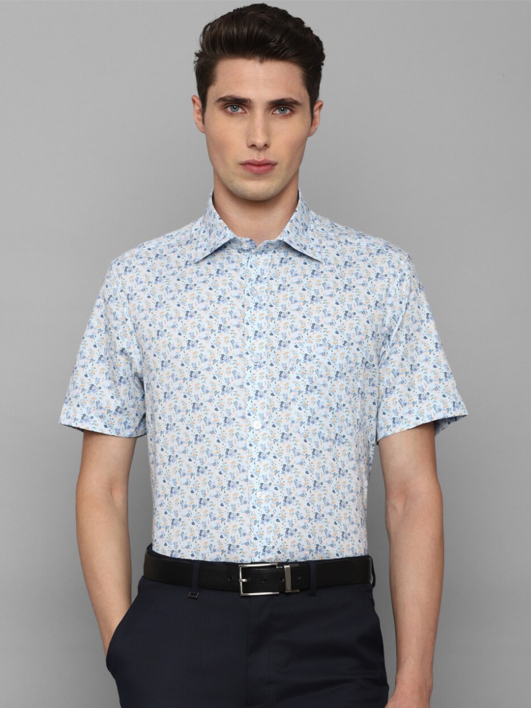 

Louis Philippe Men Floral Printed Formal Cotton Shirt, Blue