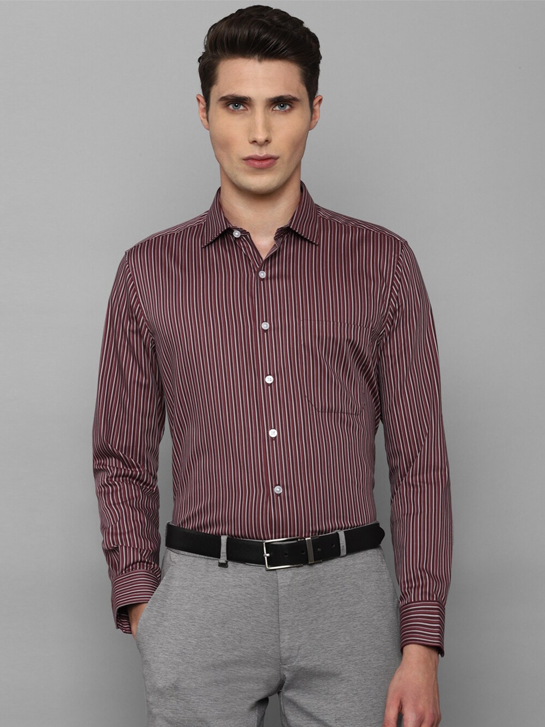 

Louis Philippe Men Slim Fit Striped Cotton Formal Shirt, Maroon