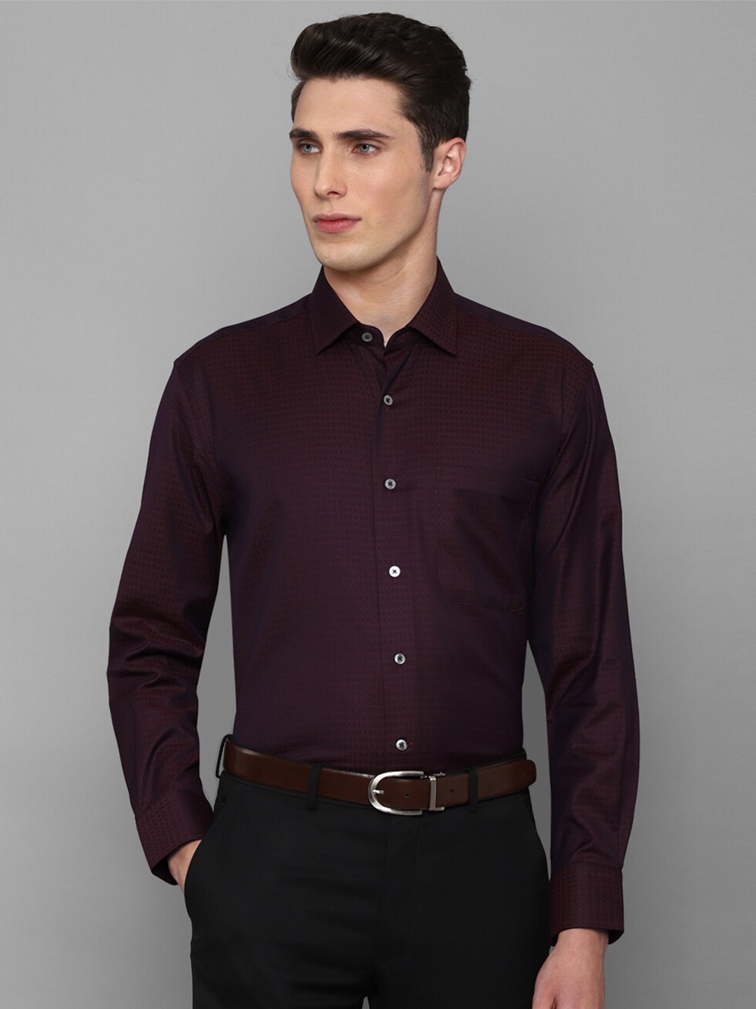 

Luxure by Louis Philippe Men Purple Comfort Printed Cotton Formal Shirt