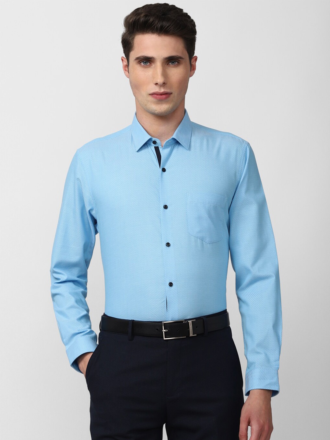 

Peter England Men Blue Slim Fit Formal Shirt