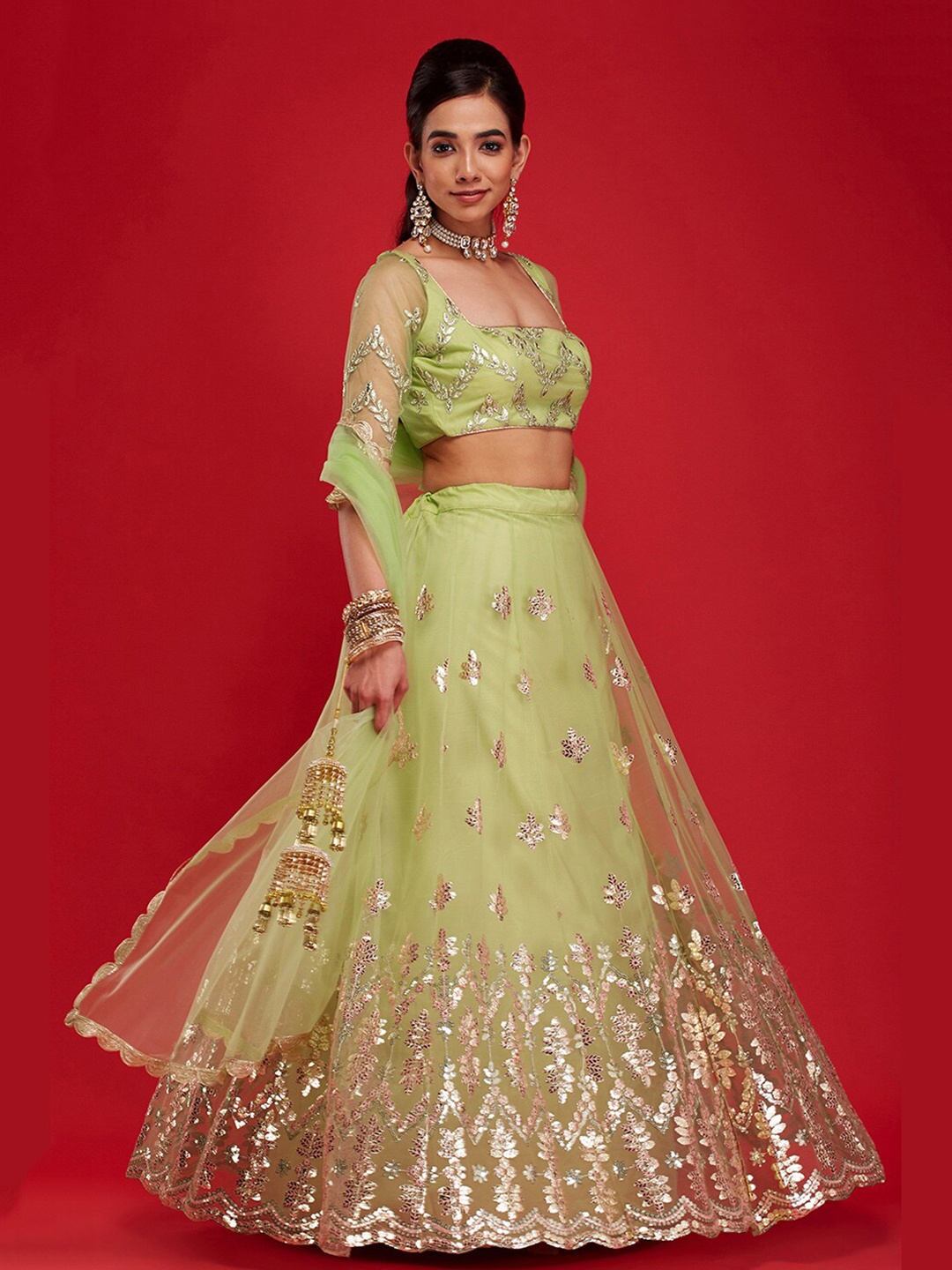 

6Y COLLECTIVE Women Lime Green & Gold Embellished Semi-Stitched Lehenga Choli With Dupatta