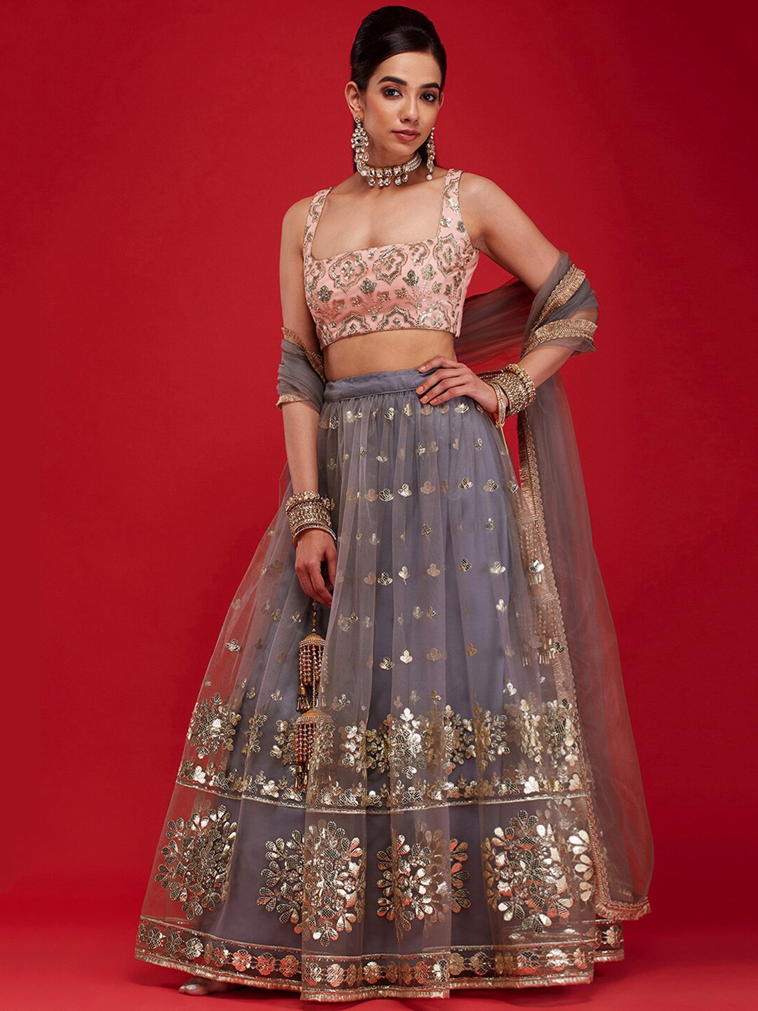 

6Y COLLECTIVE Women Grey & Rose Embellished Semi-Stitched Lehenga Choli With Dupatta