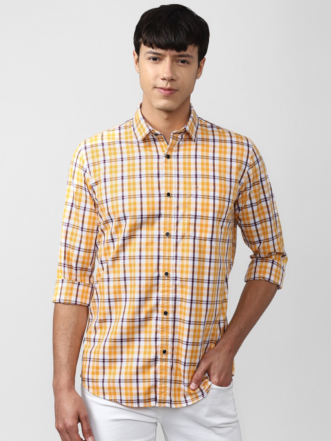 

Van Heusen Sport Men Yellow Slim Fit Checked Pure Cotton Casual Shirt