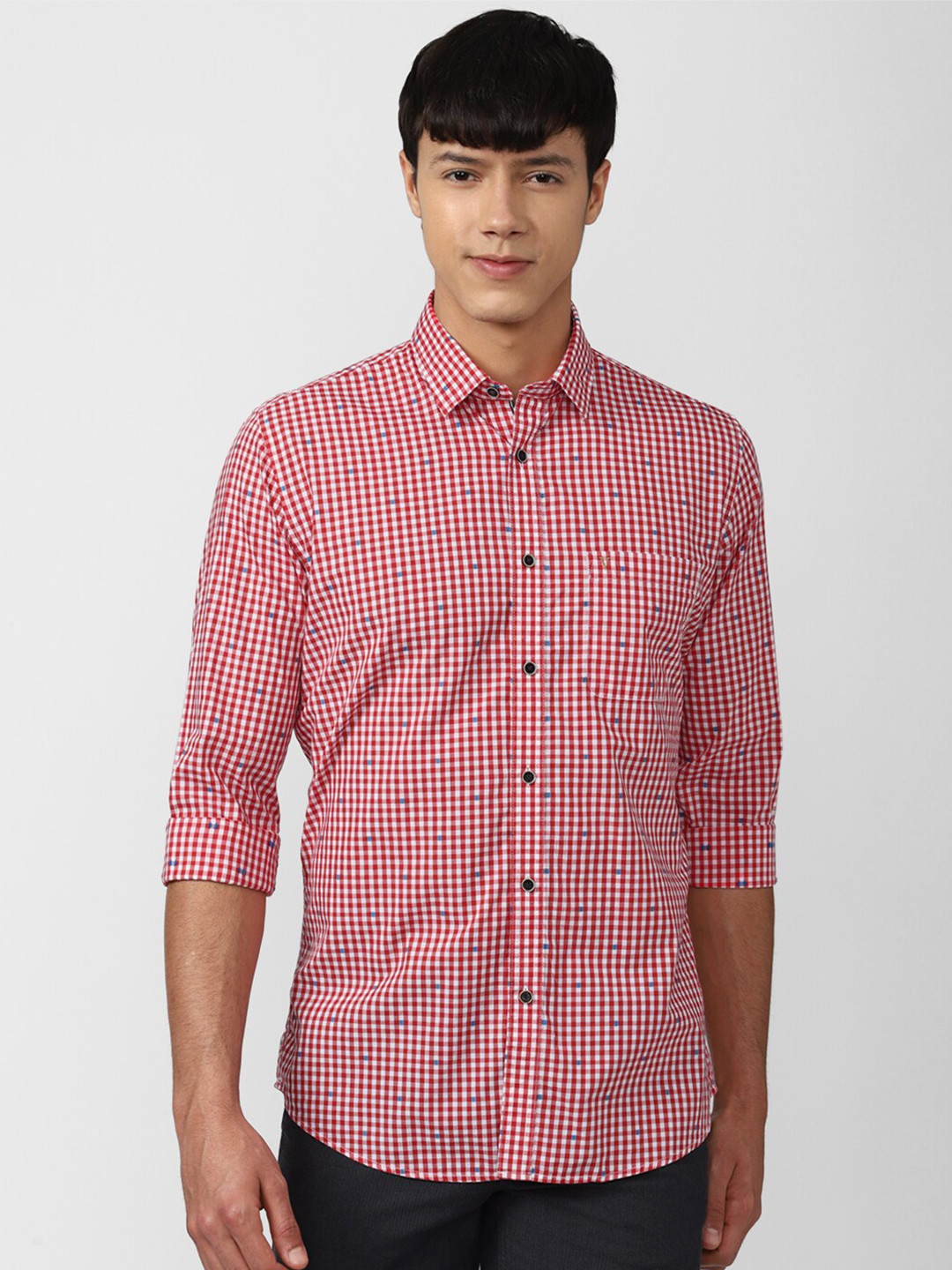 

Van Heusen Sport Men Pink Slim Fit Gingham Checked Pure Cotton Casual Shirt