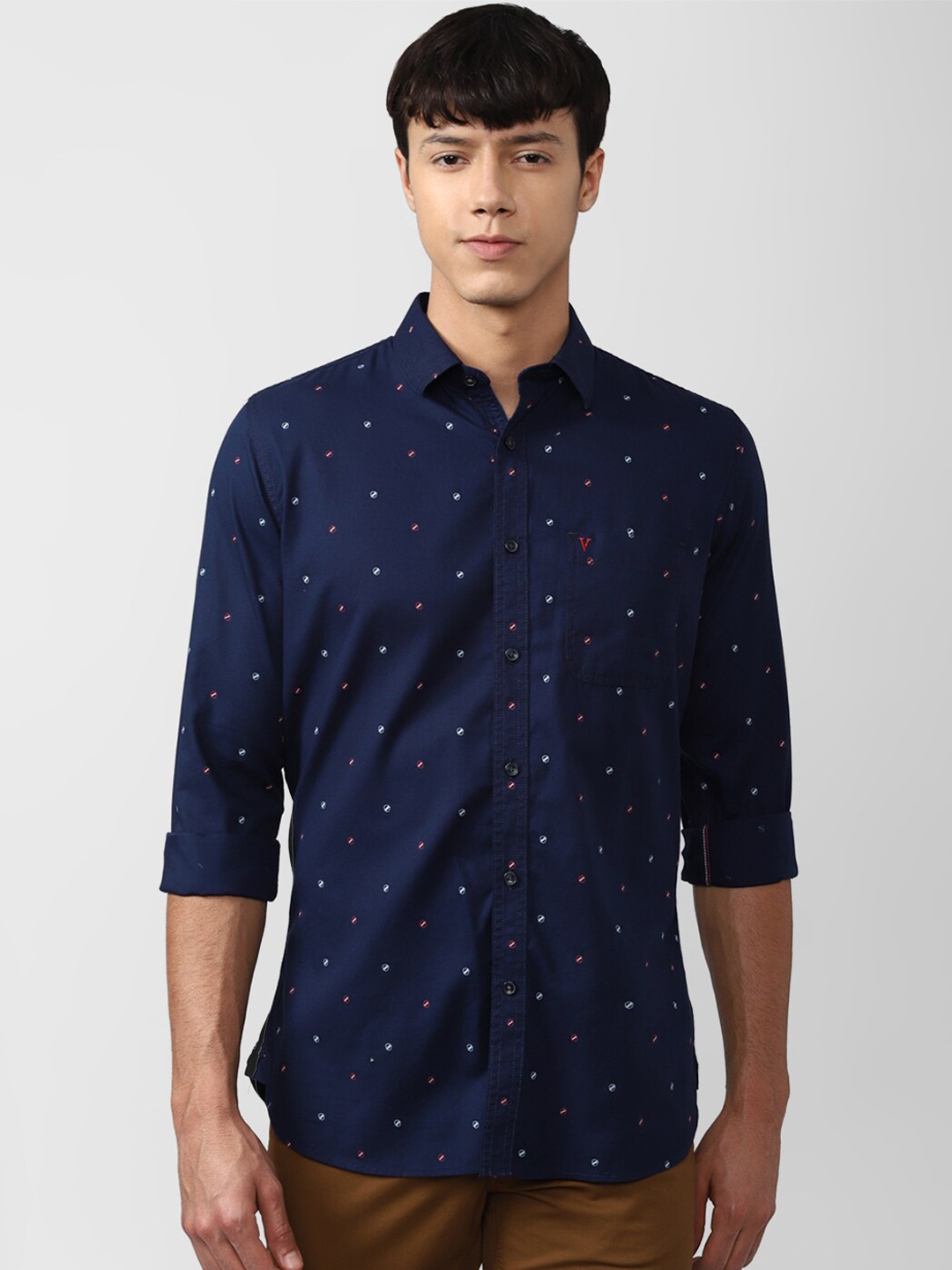 

Van Heusen Sport Men Navy Blue Slim Fit Printed Pure Cotton Casual Shirt