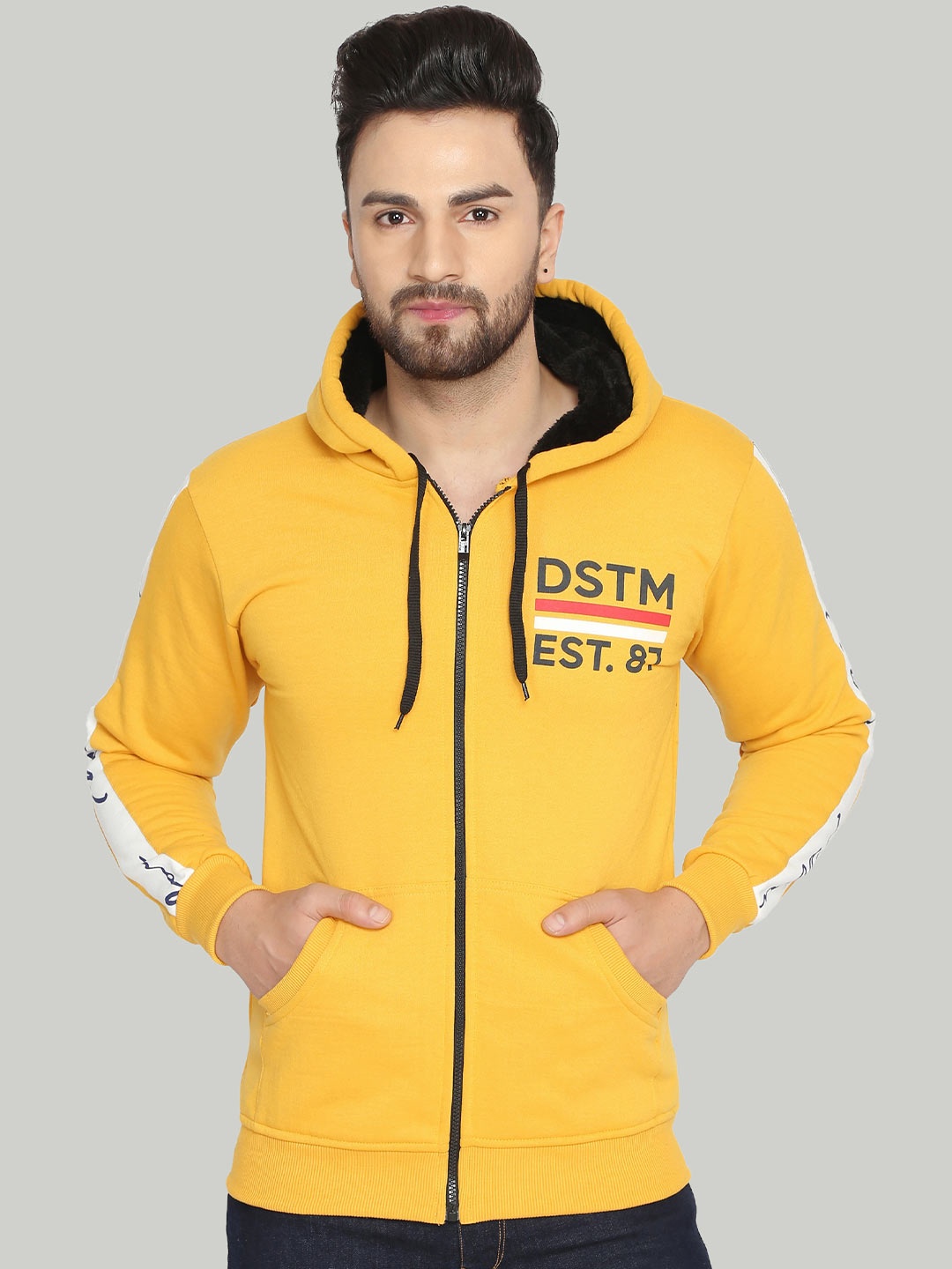 

ahhaaaa Men Yellow Printed Hooded Sweatshirt