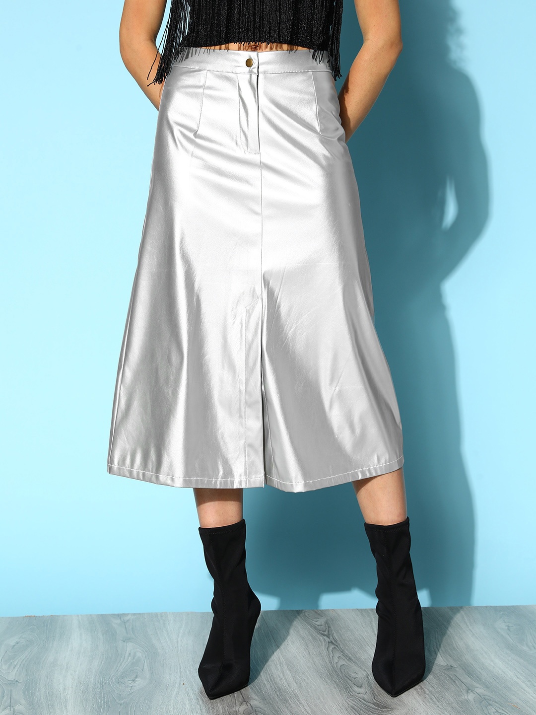 

SASSAFRAS Women Silver Solid A-Line Midi Skirt