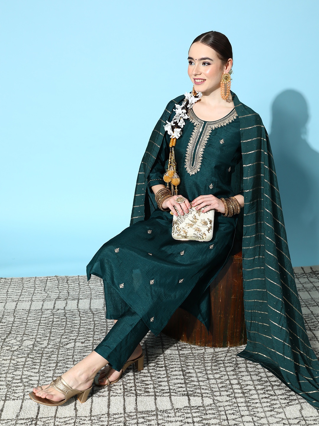 

Ishin Women Green Ethnic Motifs Embroidered Sequinned Kurta with Trousers & Dupatta