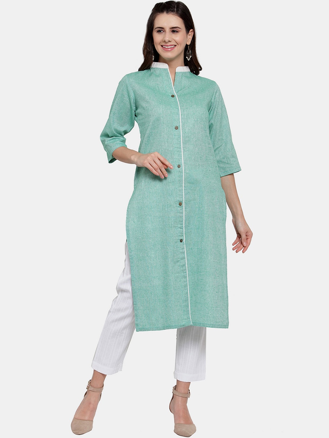 

Aarsha Women Green Solid Straight Fit Cotton Kurta