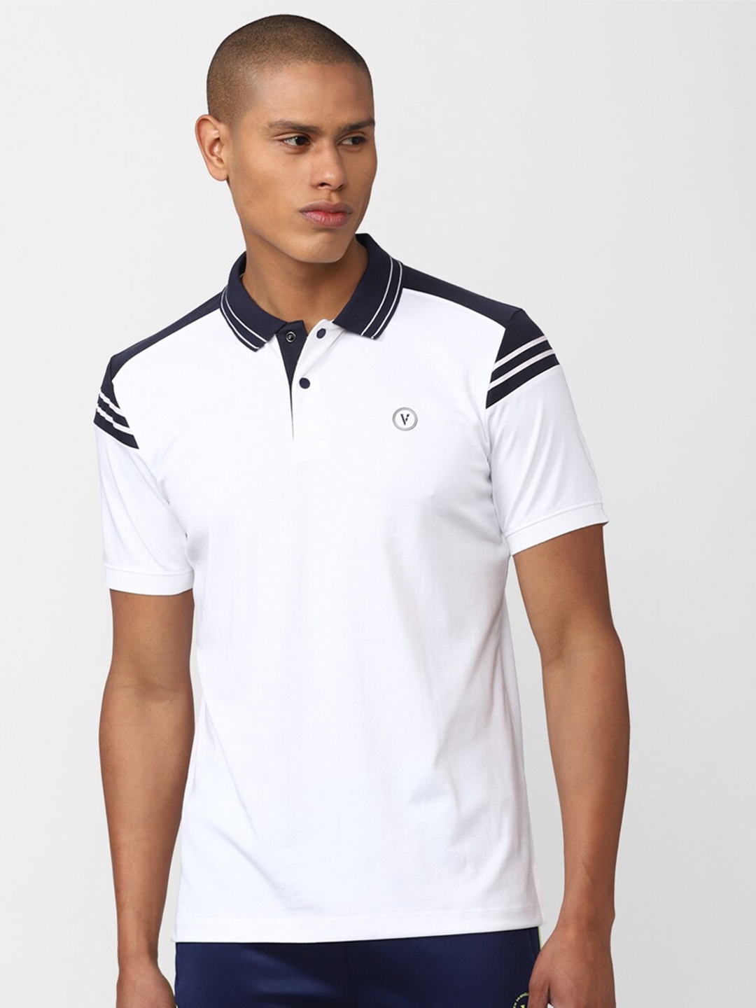 

Van Heusen Flex Men White Solid Polo Collar Sports T-shirt