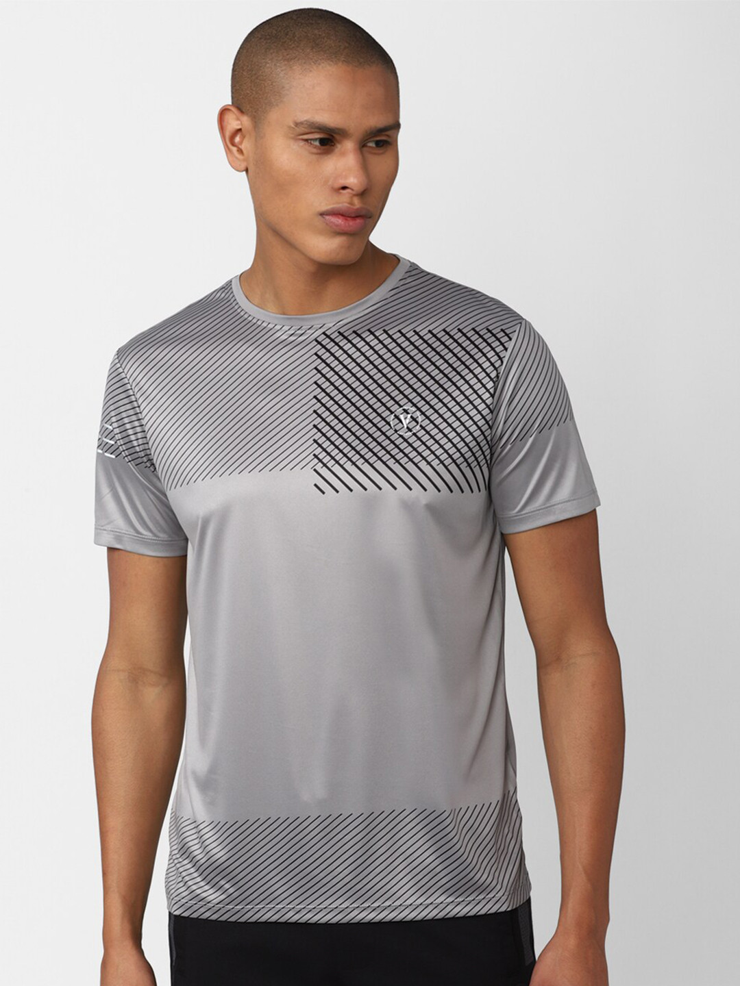 

Van Heusen Flex Men Geometric Printed Slim Fit Cycling T-shirt, Grey