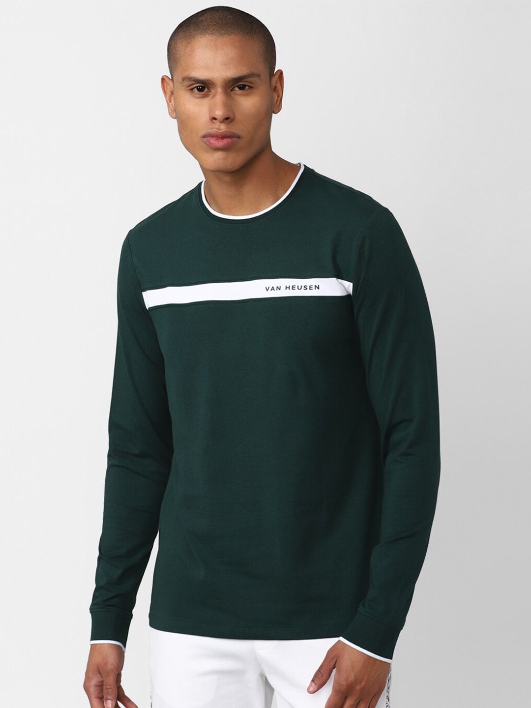 

Van Heusen Flex Colourblocked Slim Fit Sports T-shirt, Green