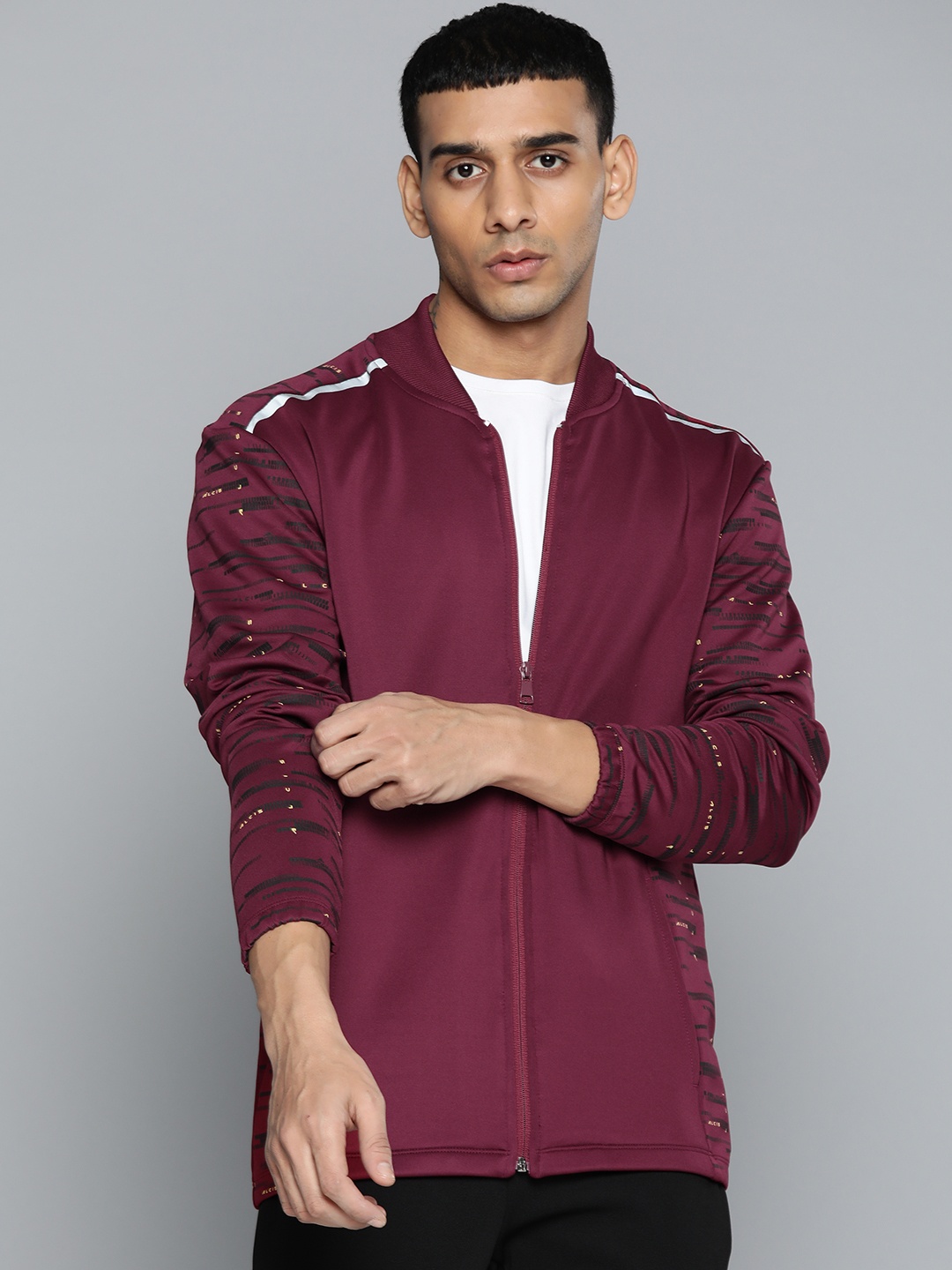 

Alcis Men Red Solid Sporty Jacket