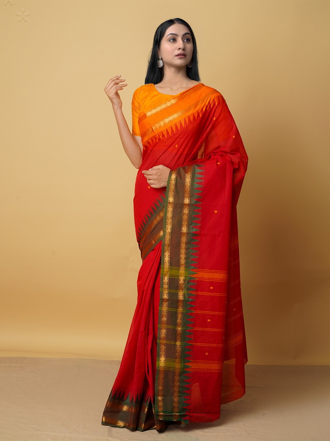 

Unnati Silks Red & Green Woven Design Zari Pure Cotton Kanjeevaram Saree