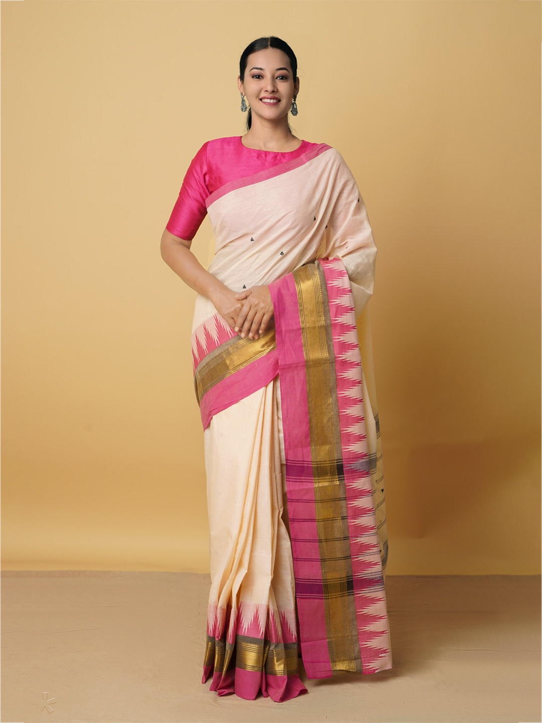 

Unnati Silks Cream-Coloured & Pink Woven Design Pure Cotton Kanjeevaram Saree