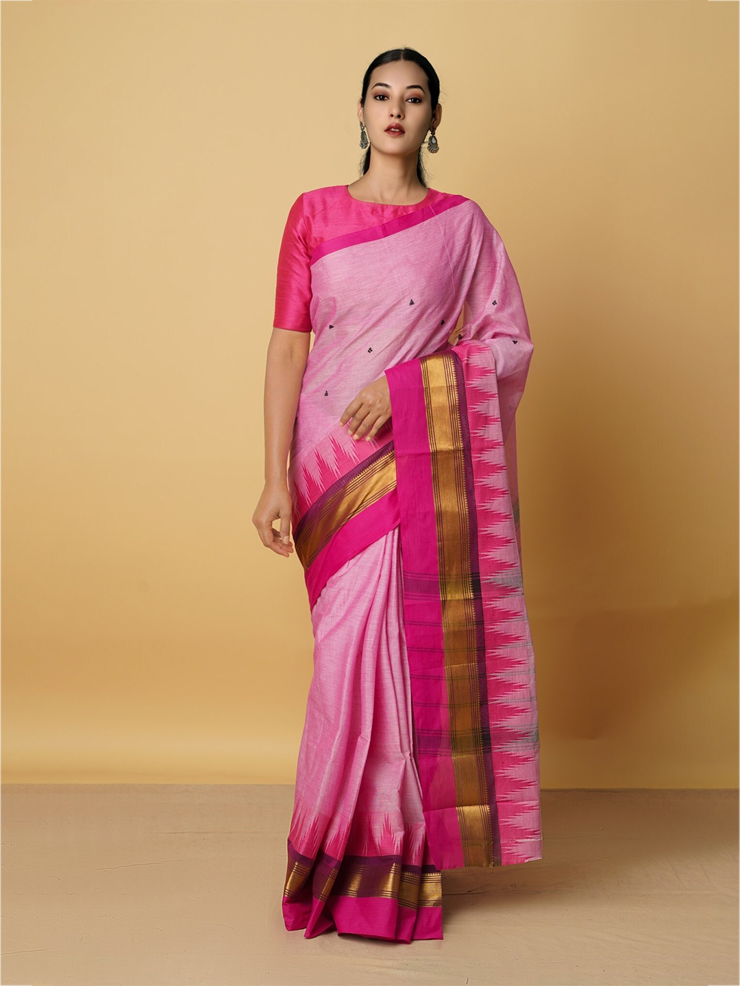 

Unnati Silks Pink & Gold-Toned Woven Design Pure Cotton Kanjeevaram Saree