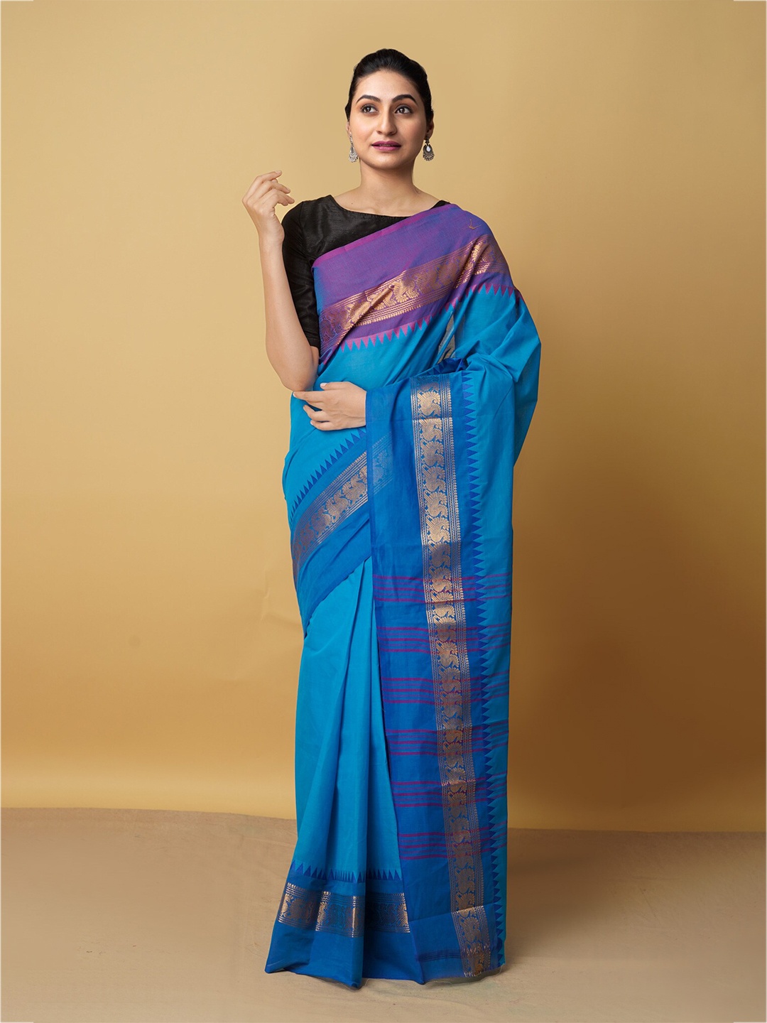 

Unnati Silks Blue & Gold-Toned Woven Design Zari Pure Cotton Kanjeevaram Saree