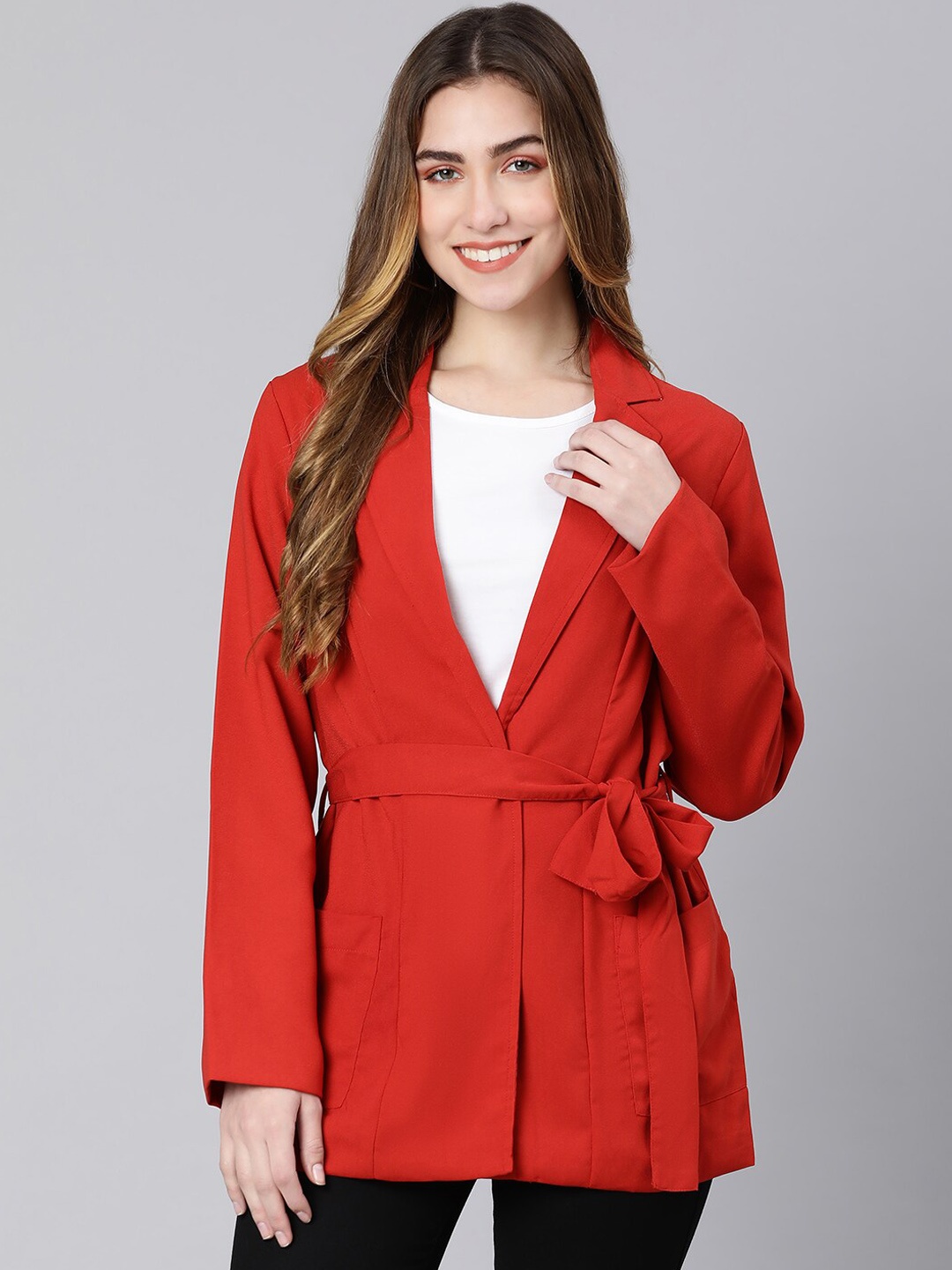 

Oxolloxo Woman Red Solid Regular-Fit Single-Breasted Blazer