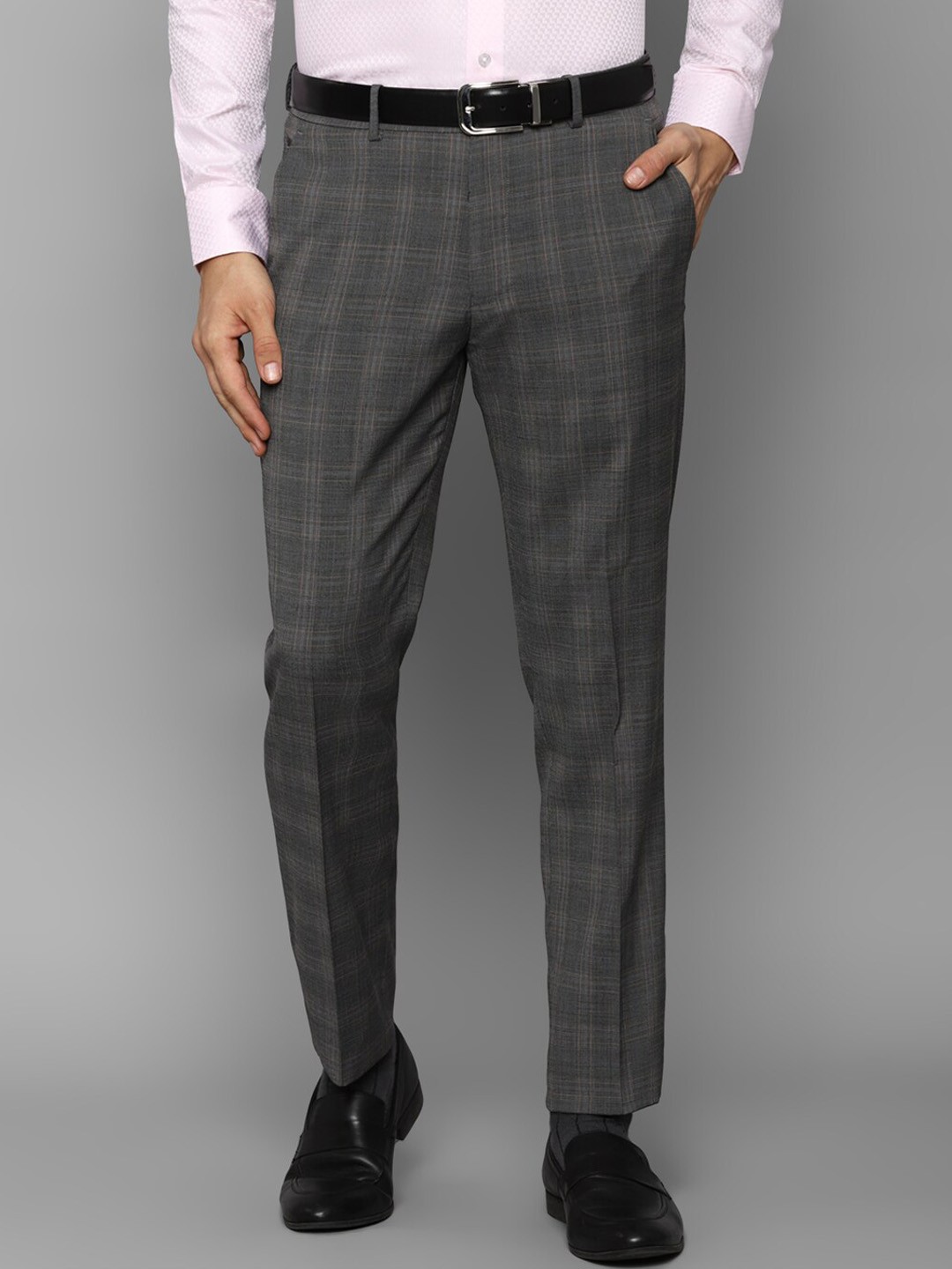 

Louis Philippe Men Checked Slim Fit Trousers, Charcoal