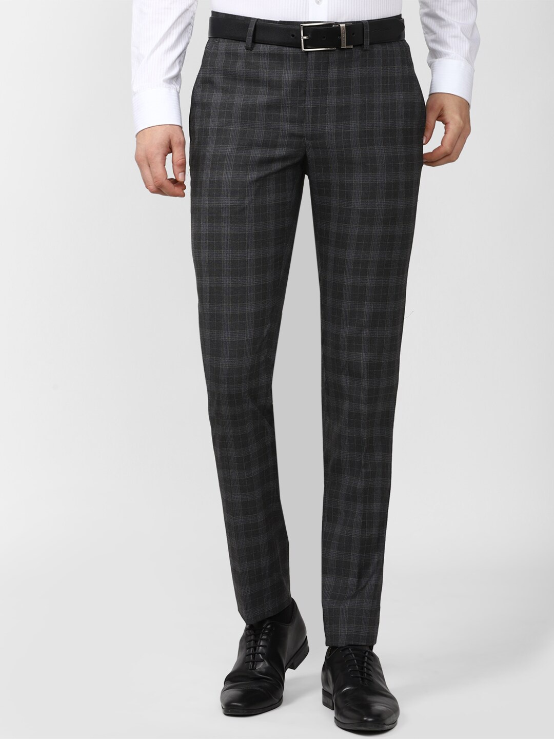 

Peter England Men Grey Checked Slim Fit Trousers