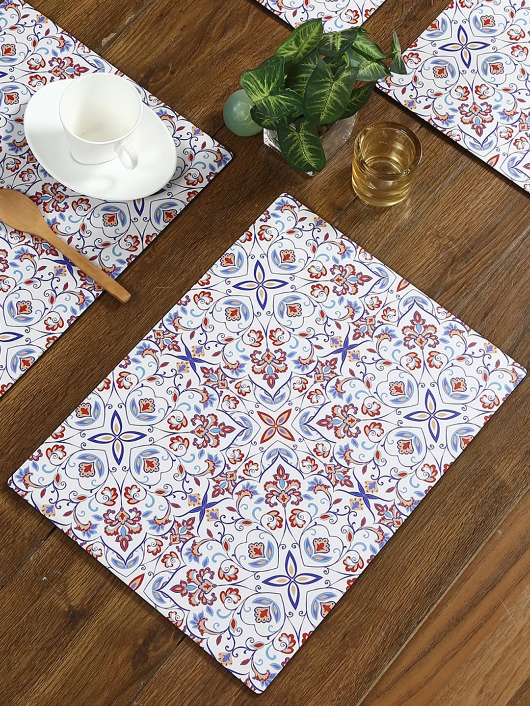 

Reinvention Factory Set of 6 Cream-Coloured & Blue Mandala Printed Table Placements