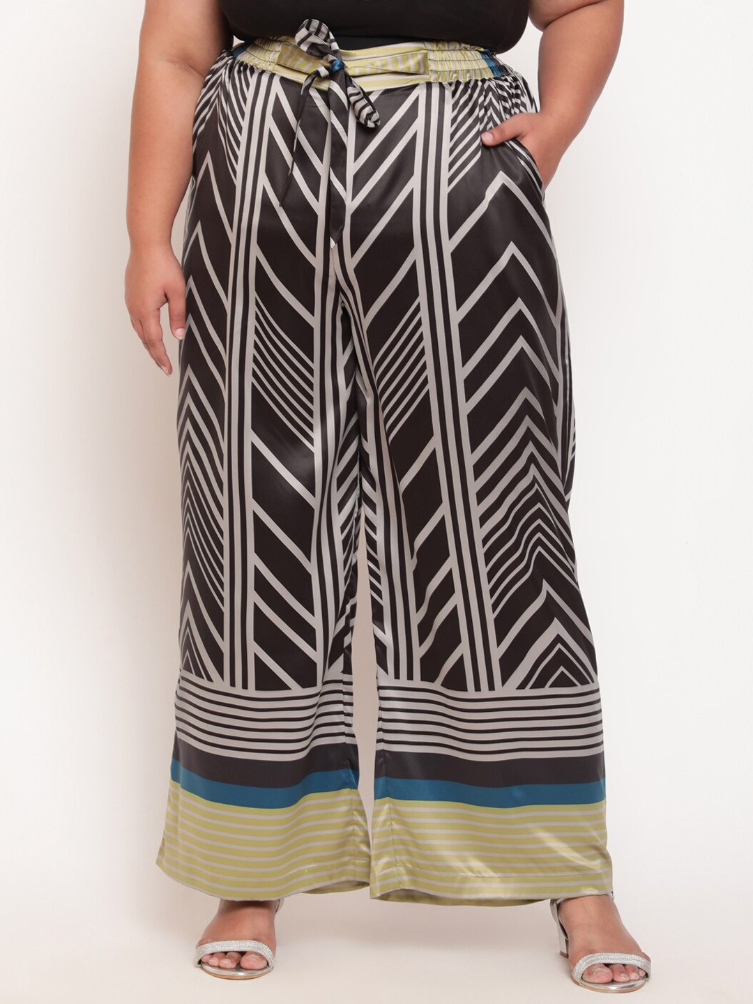 

Amydus Women Plus Size Black Striped High-Rise Parallel Trouser