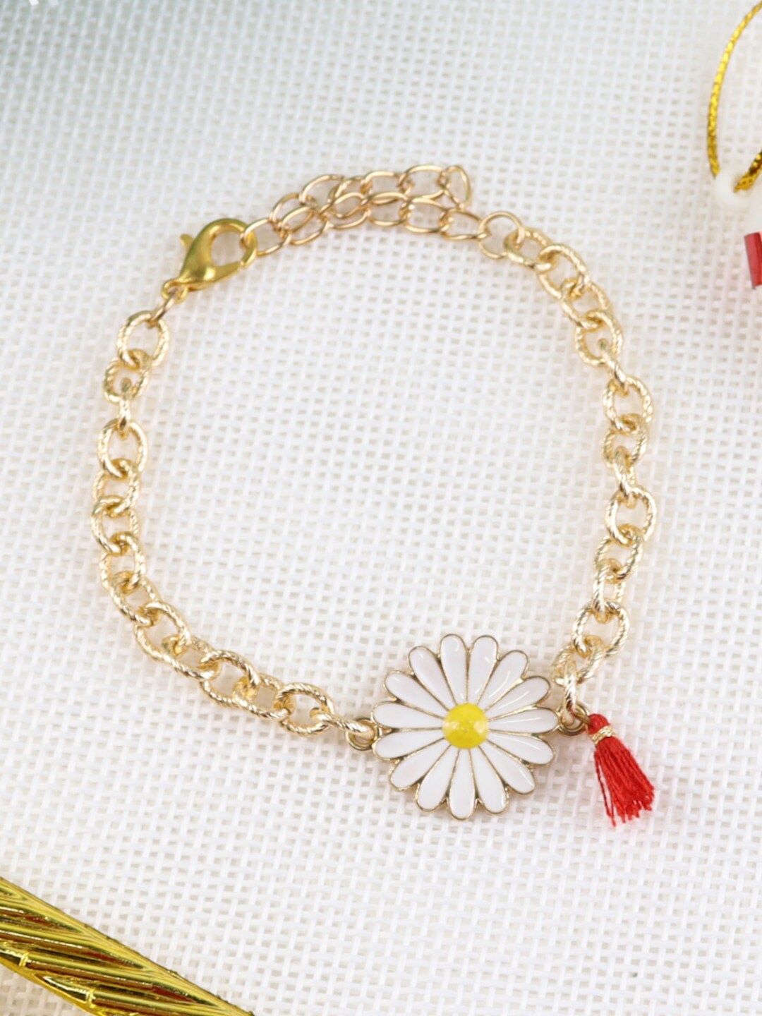 

Asthetika Kids Girls Red & White Link Floral Charm Bracelet