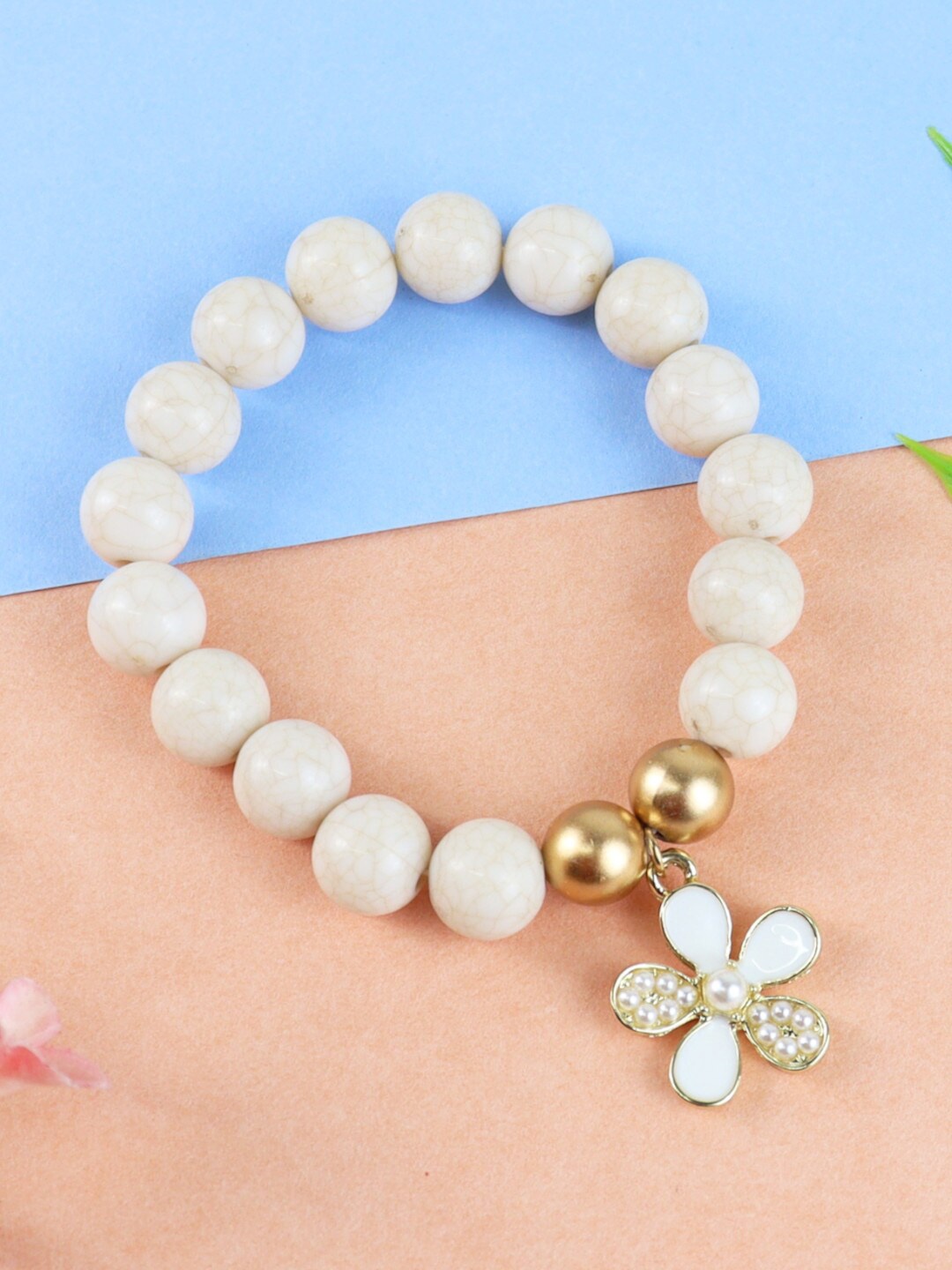 

Asthetika Kids Girls White & Gold-Toned Floral Charm Beaded Bracelet