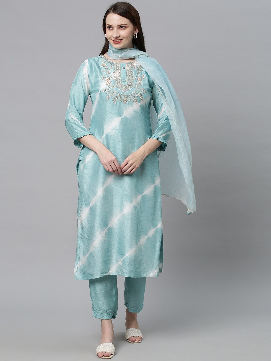 

FASHOR Women Blue Dyed Beads and Stones Kurta with Trousers & With Dupatta