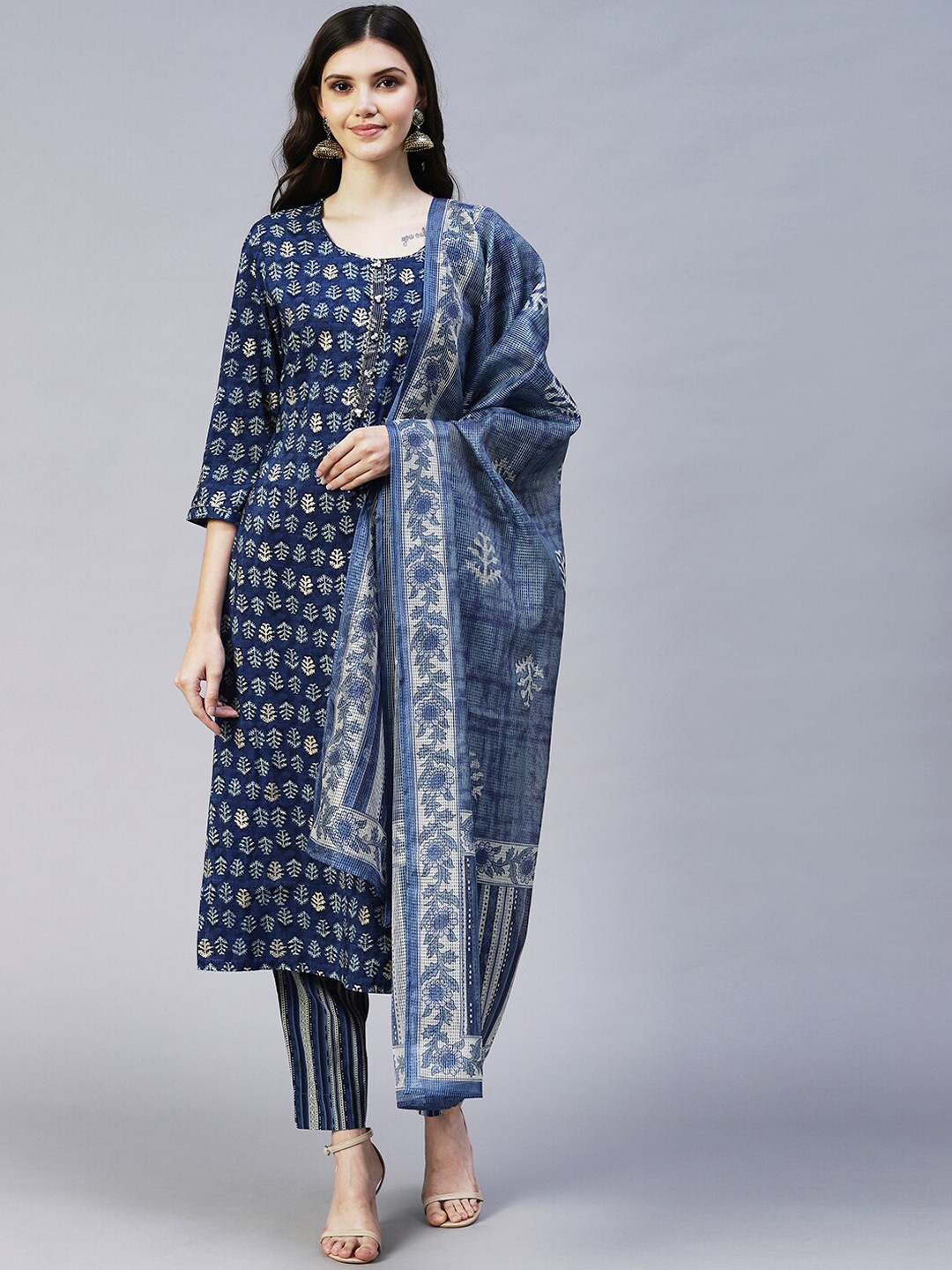 

FASHOR Women Blue Printed Thread Work Kurta with Trouser With Dupatta