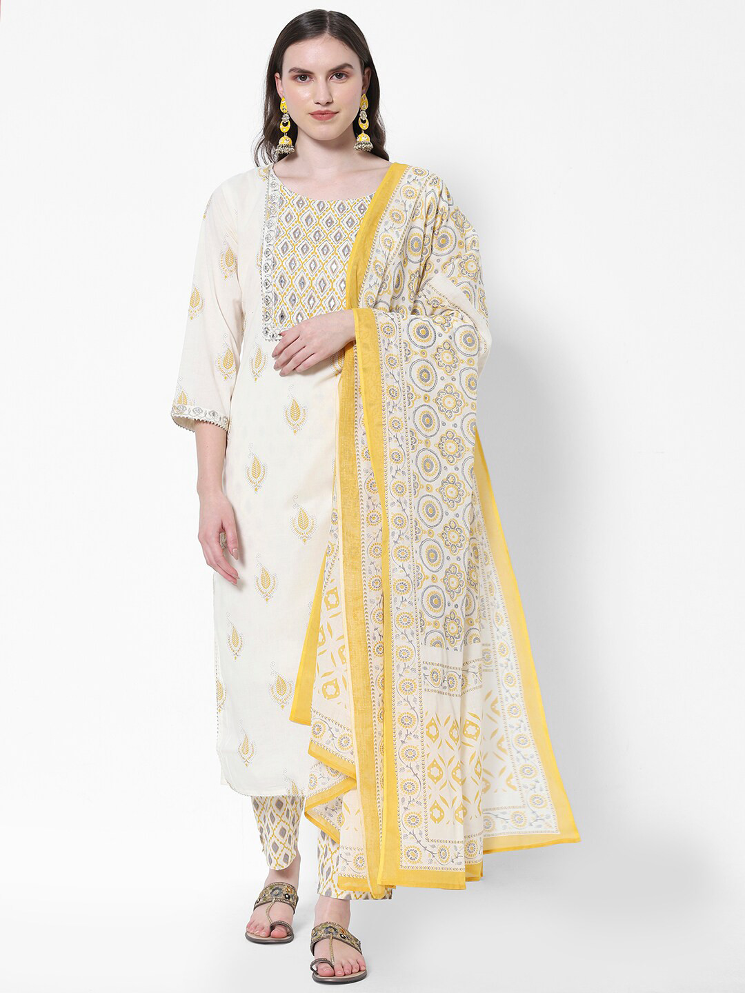 

HEEPOSH Women Ethnic Motifs Printed Mirror Work Pure Cotton Kurta Set, Off white