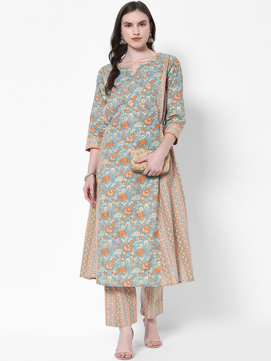 

HEEPOSH Women Orange Floral Printed Panelled Zardozi Pure Cotton Kurta with Trousers
