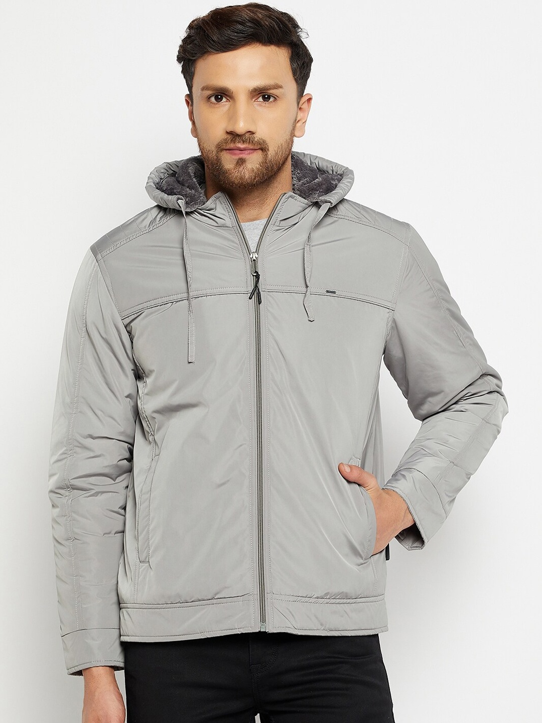 

Okane Men Grey Lightweight Padded Jacket