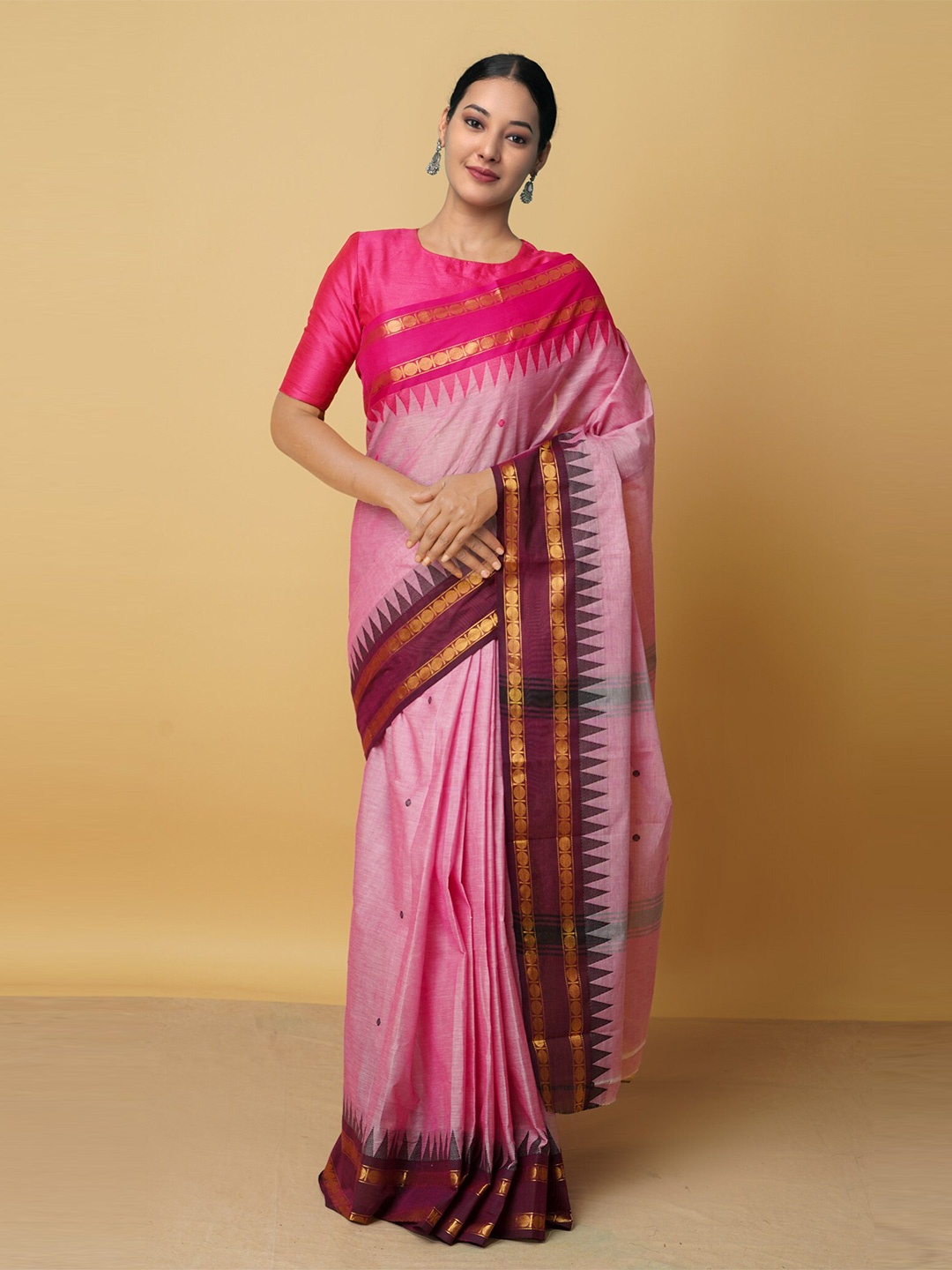 

Unnati Silks Pink & Gold-Toned Woven Design Pure Cotton Kanjeevaram Saree