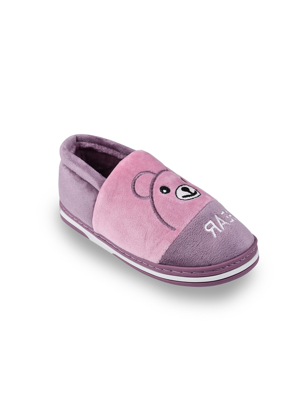 

CASSIEY Men Purple & Pink Printed Room Slippers