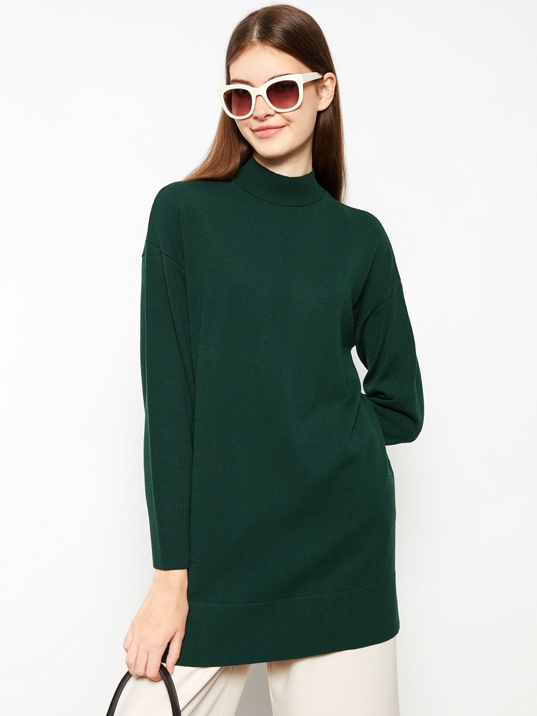 

LC Waikiki Green Solid Acrylic Drop-Shoulder Sleeves Longline Pullover