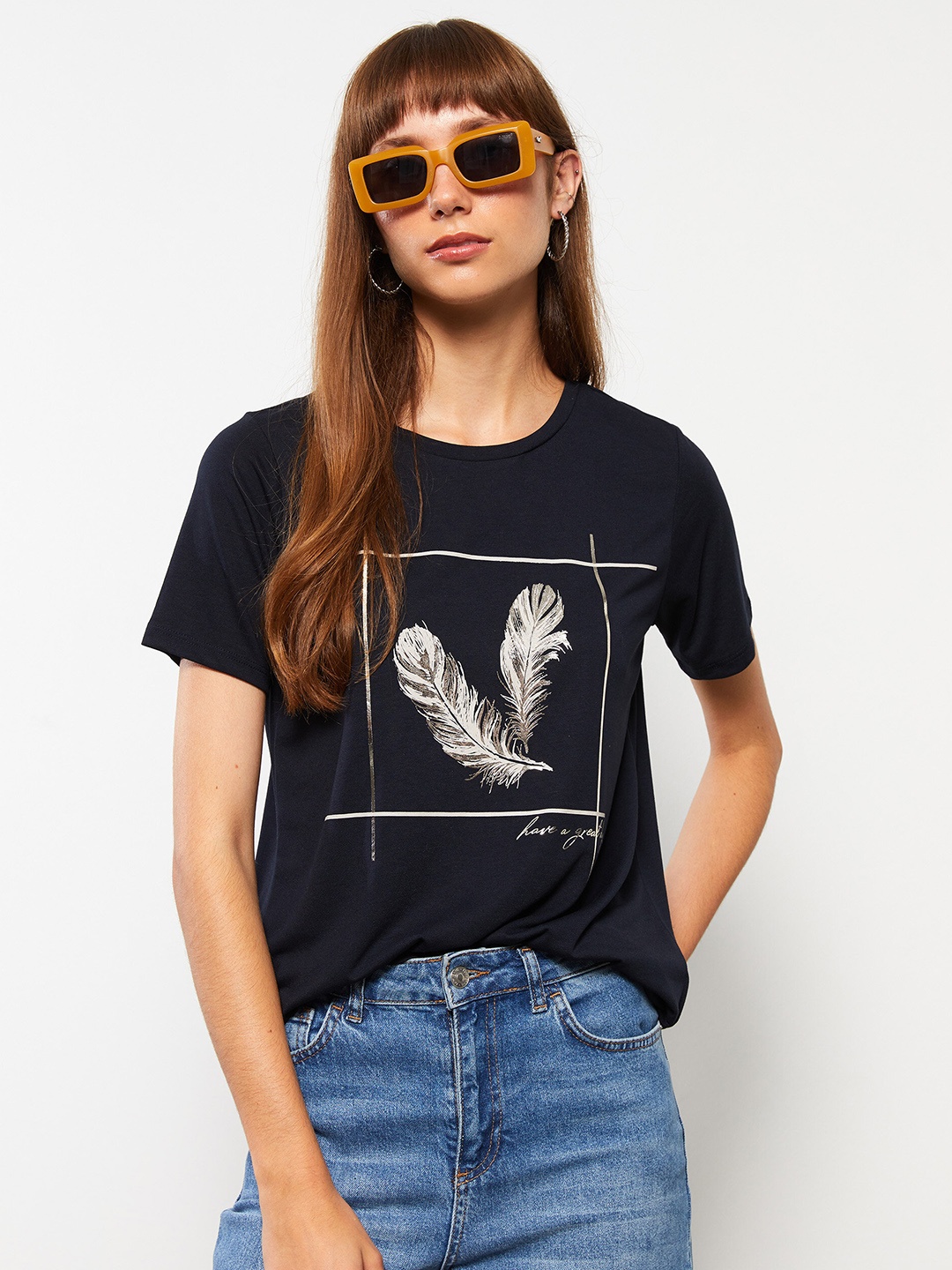 

LC Waikiki Graphic Printed T-shirt, Navy blue