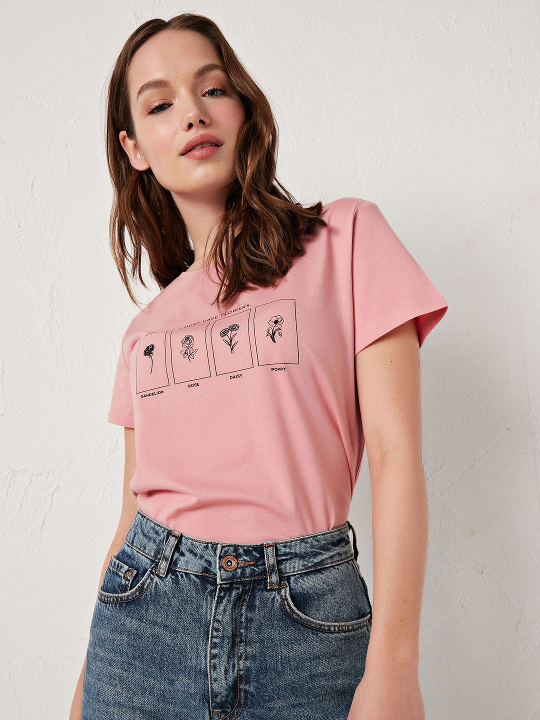 

LC Waikiki Women Floral Printed Pure Cotton T-shirt, Pink