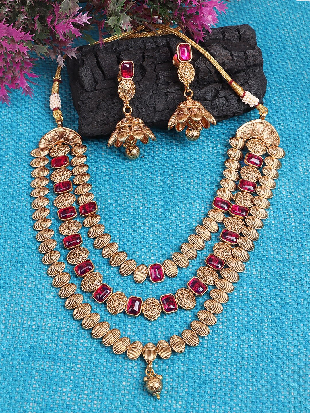 

JEWELS GEHNA Gold-Plated Magenta Stone-Studded Jewellery Set