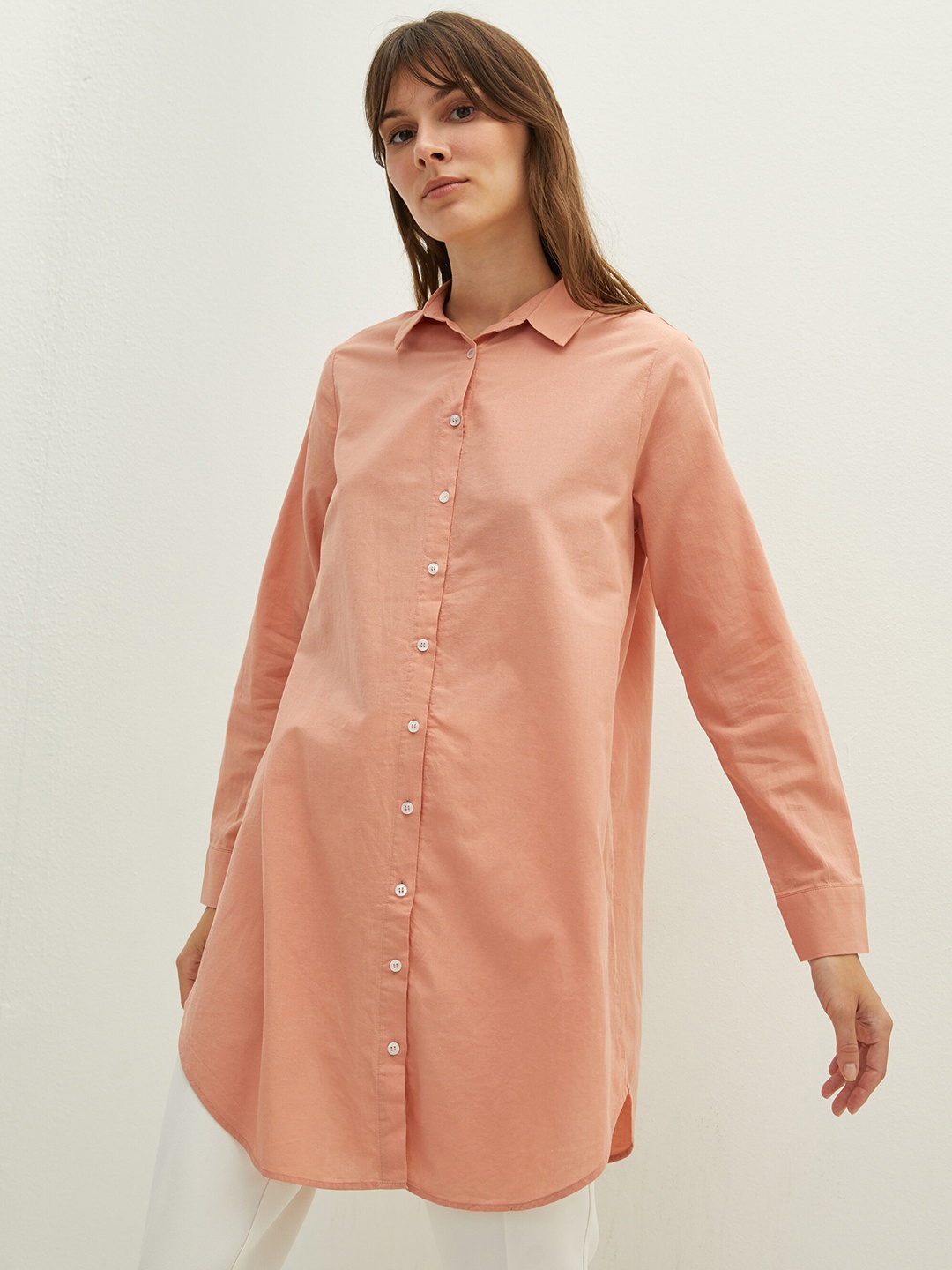 

LC Waikiki Women Peach-Coloured Pure Cotton Longline Casual Shirt