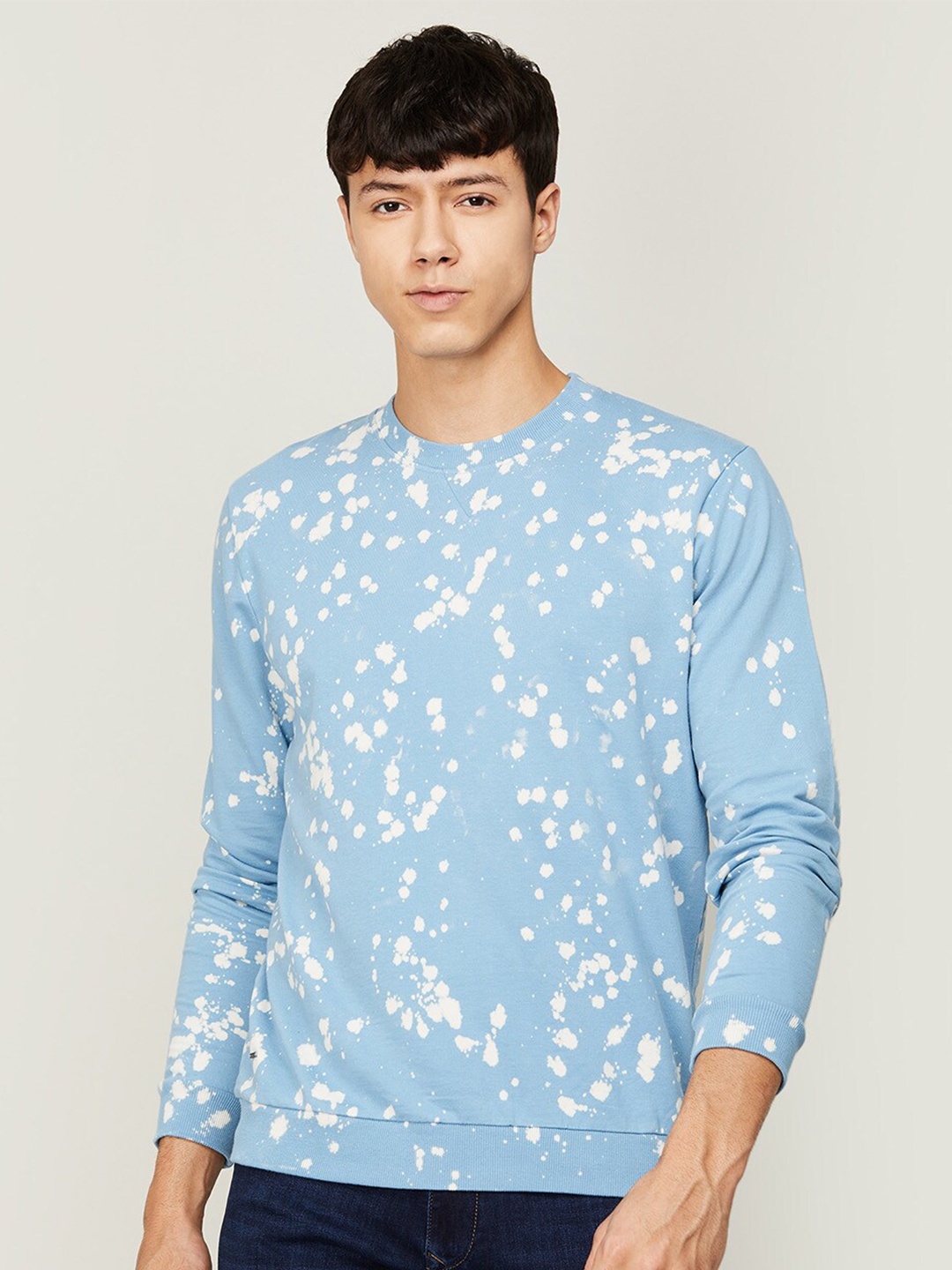 

Forca Men Blue & Off White Printed Round Neck Sweatshirt