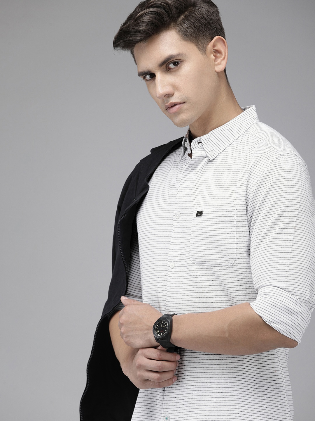 

THE BEAR HOUSE Men White Slim Fit Horizontal Stripes Casual Shirt