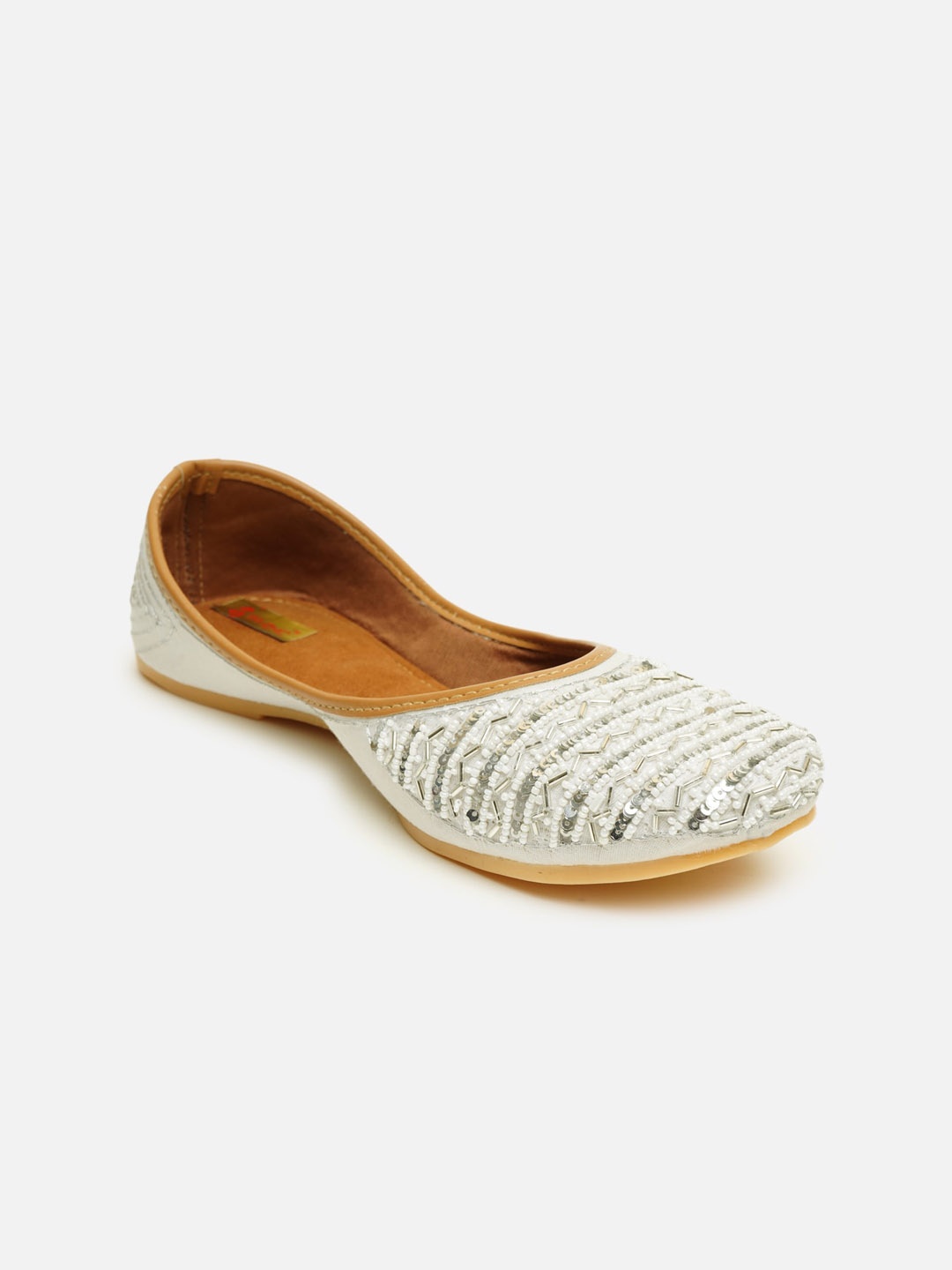 

Ta Chic Women White Ethnic Mojaris Flats
