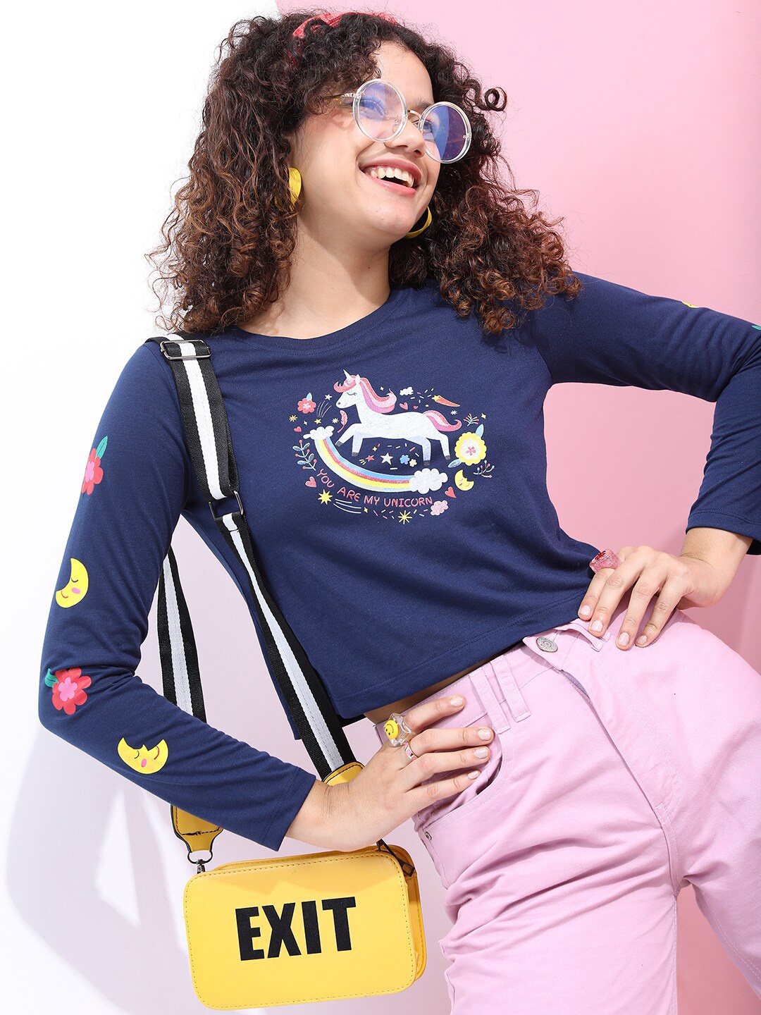 

Tokyo Talkies Women Stunning Navy Blue Graphic Tshirt