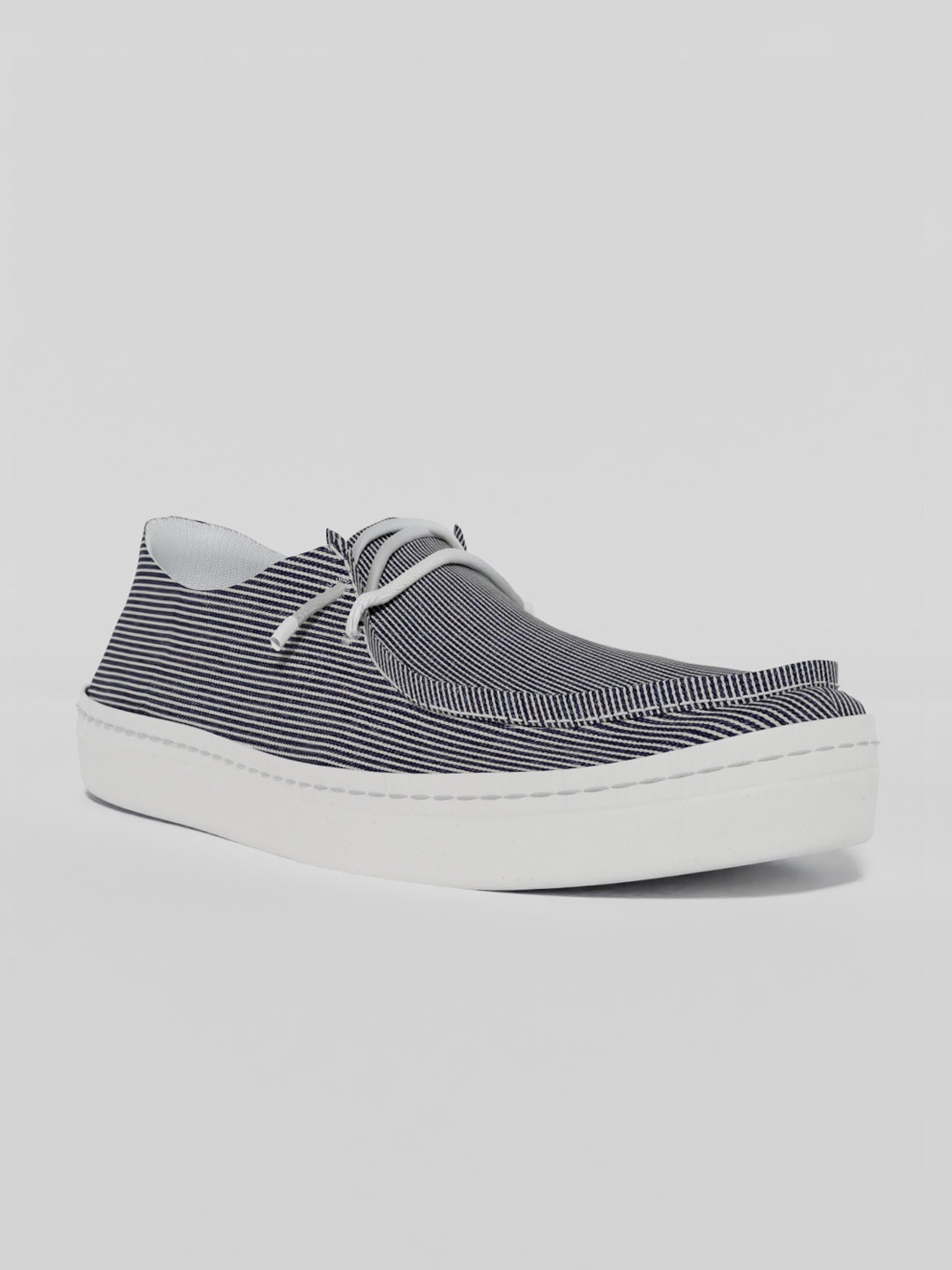

LOKAIT The Sneakers Company Men Blue Printed Sneakers